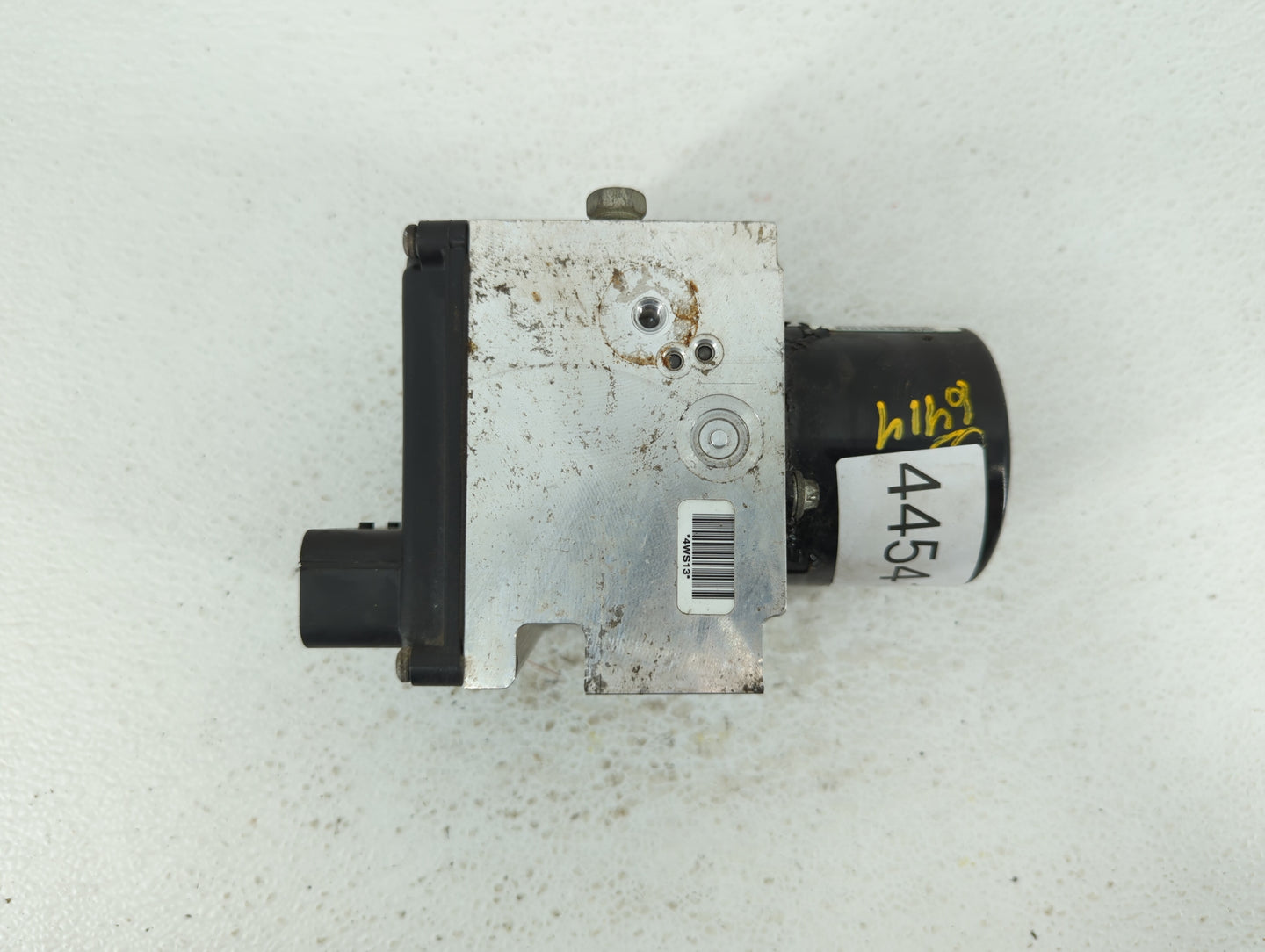 2008-2009 Chevrolet Malibu ABS Pump Control Module Replacement P/N:25949990 25928254, 25949989, 20812604 Fits Fits 2008 2009