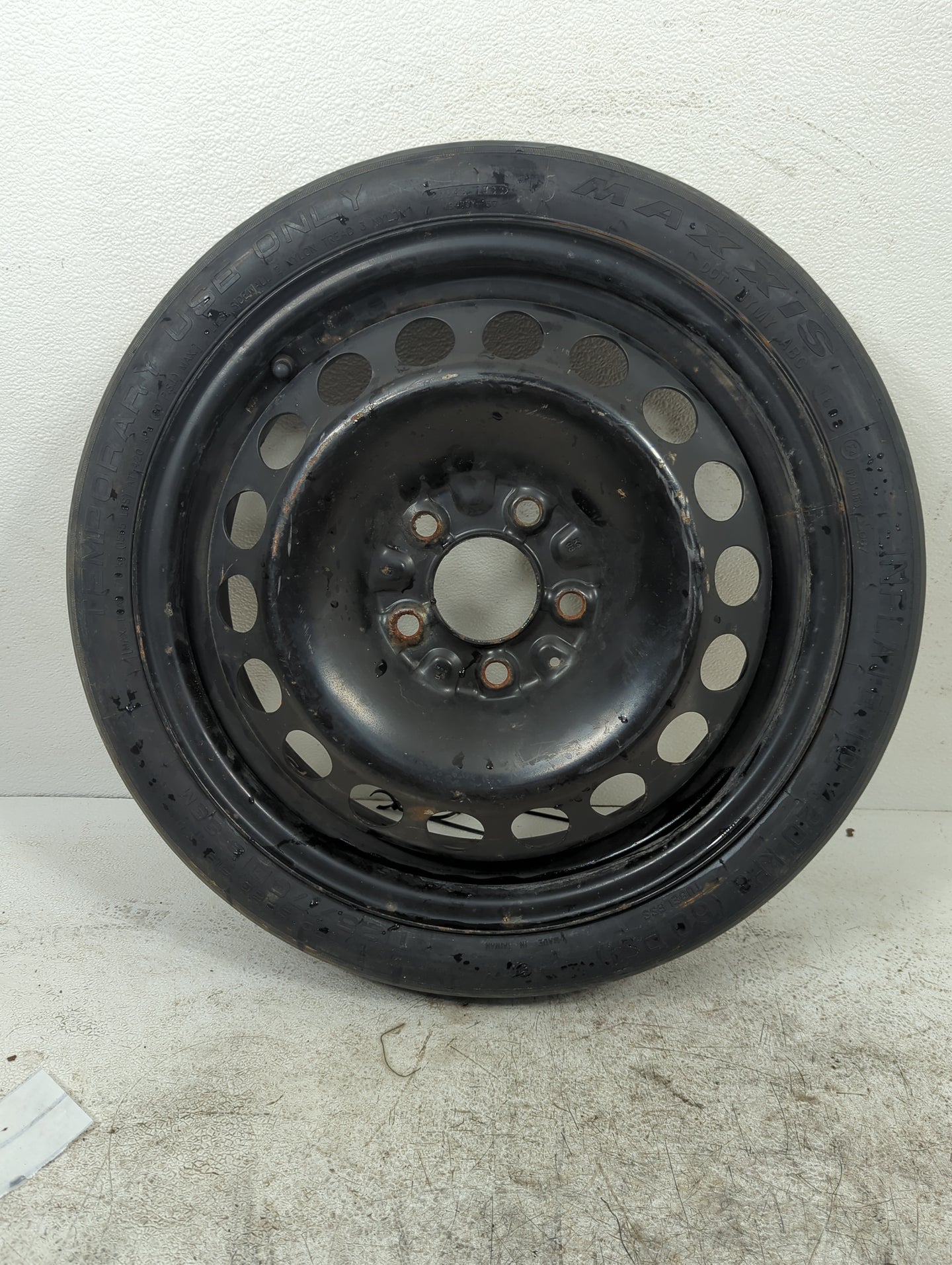 2004-2012 Chevrolet Malibu Spare Donut Tire Wheel Rim Oem 5037181 - Oemusedautoparts1.com