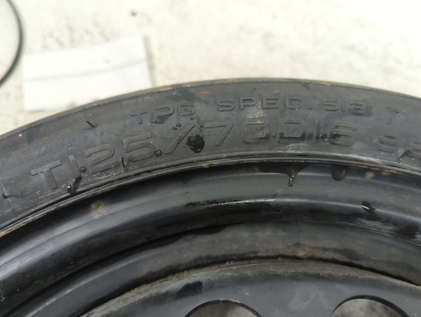 2004-2012 Chevrolet Malibu Spare Donut Tire Wheel Rim Oem 5037181 - Oemusedautoparts1.com