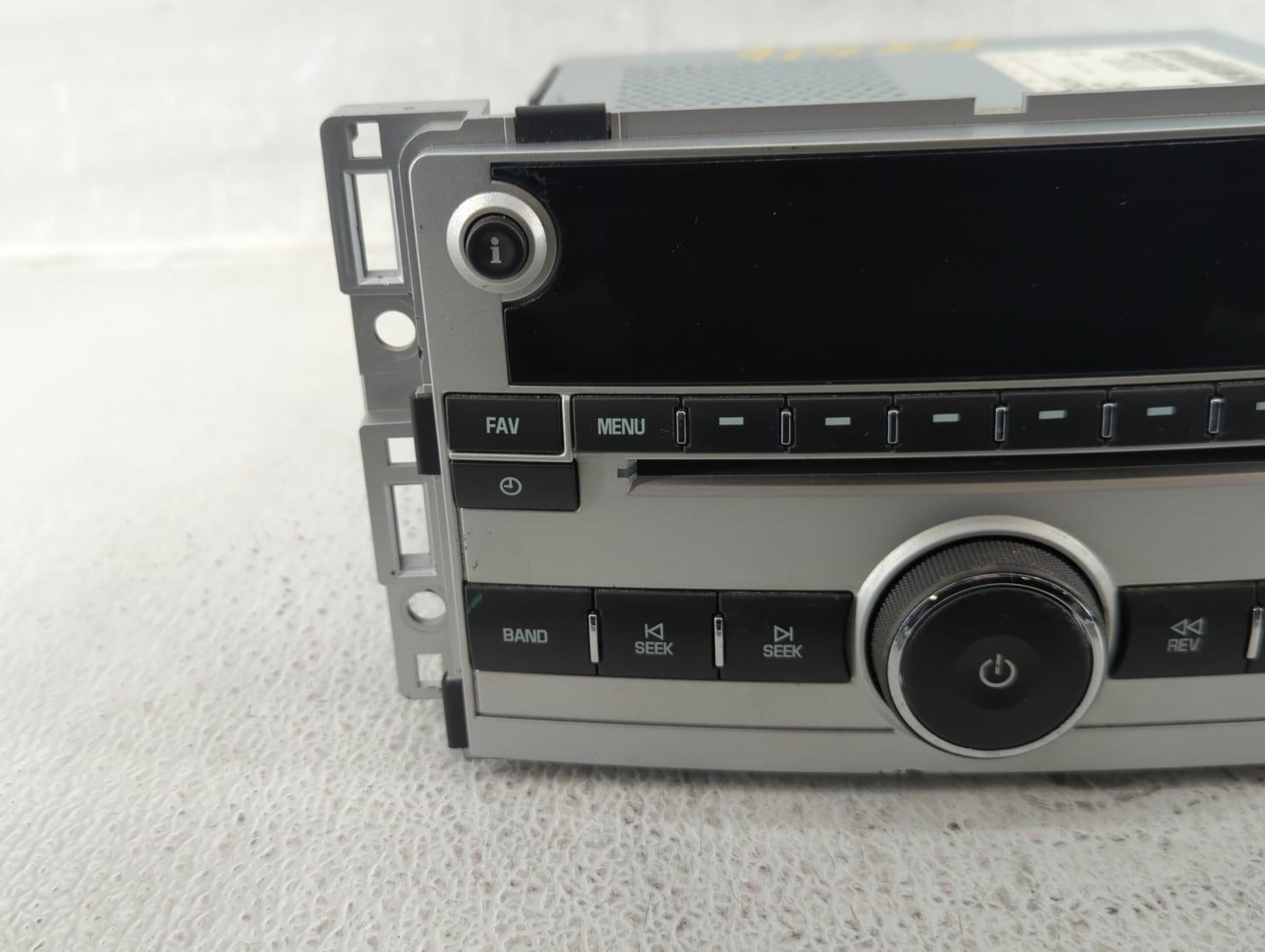 2009-2012 Chevrolet Malibu Am Fm Cd Player Radio Receiver - Oemusedautoparts1.com
