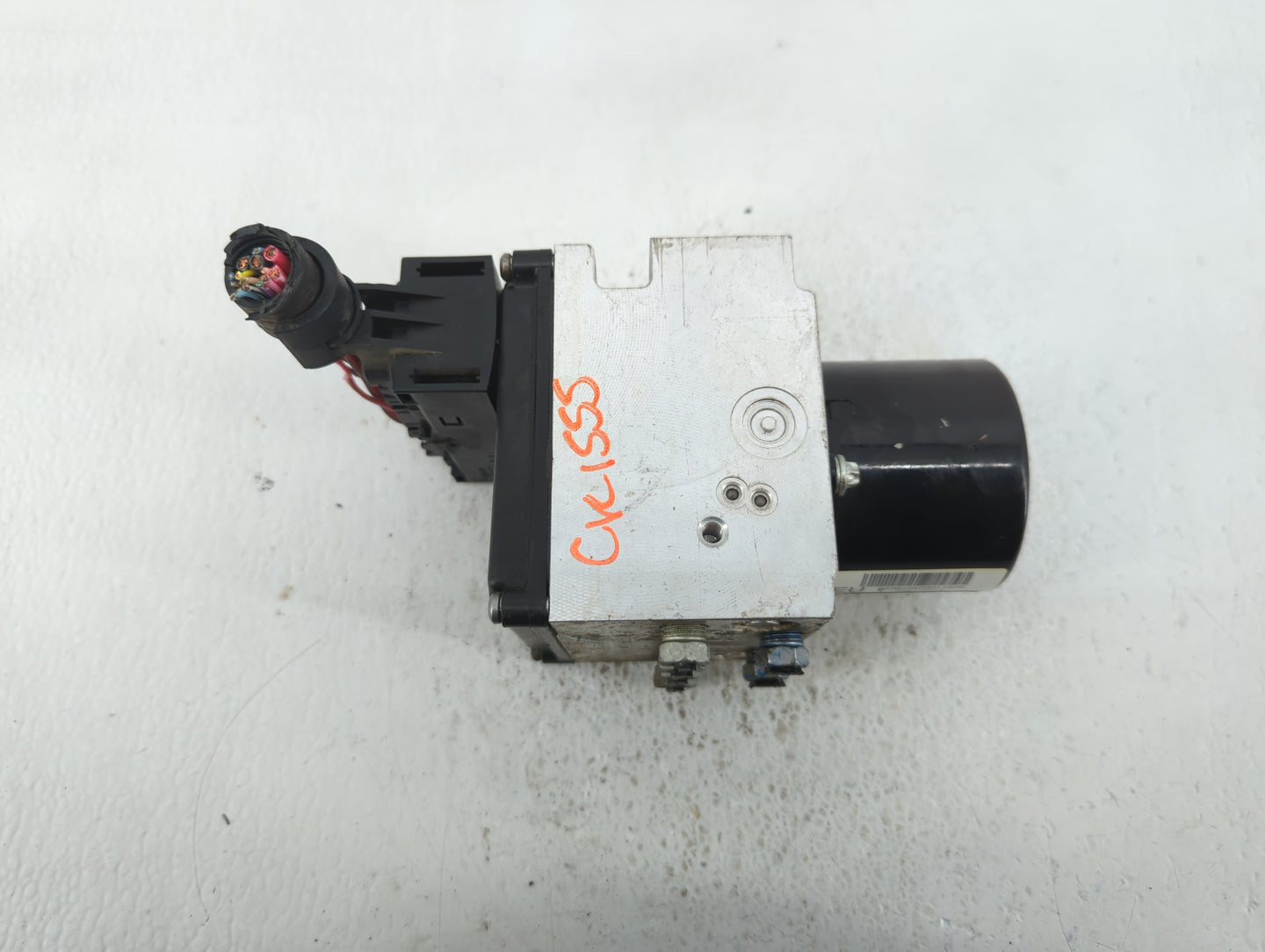 2008-2009 Chevrolet Malibu ABS Pump Control Module Replacement P/N:25949990, 25952591 Fits Fits 2008 2009 OEM Used Auto Part