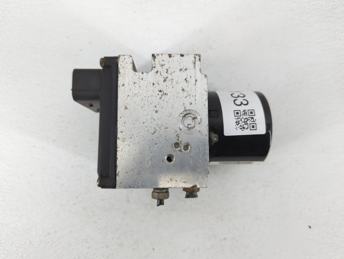 2008-2009 Chevrolet Malibu ABS Pump Control Module Replacement P/N:25949990, 25952591 Fits Fits 2008 2009 OEM Used Auto Part