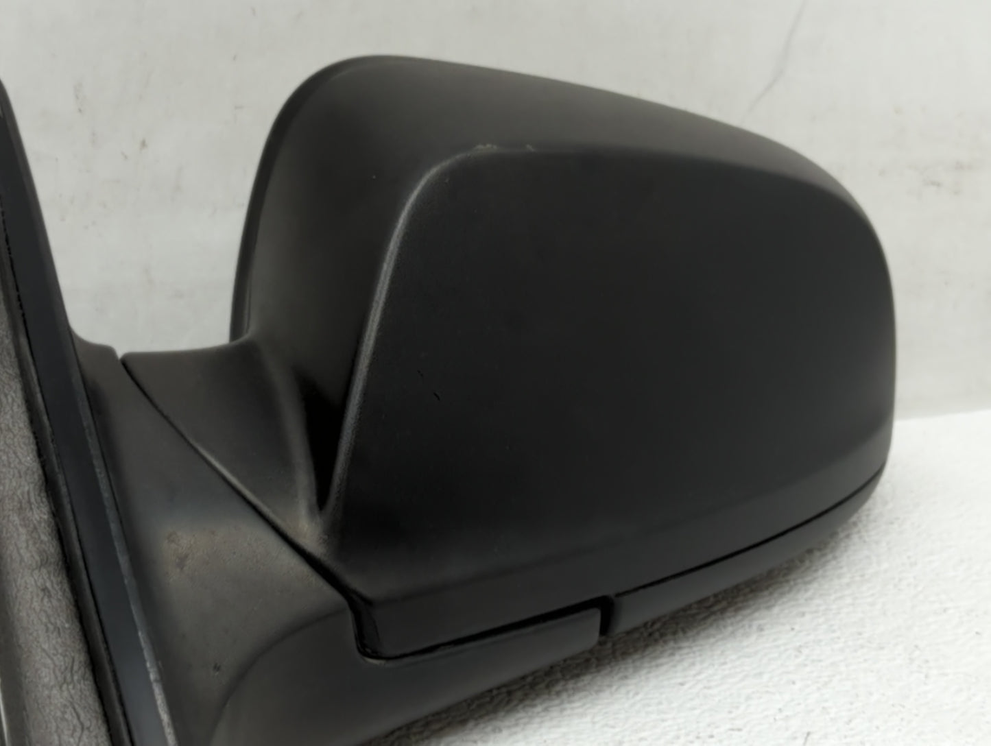 2008-2012 Chevrolet Malibu Driver Side View Mirror - Left Door Mirror OEM Used - Oemusedautoparts1.com