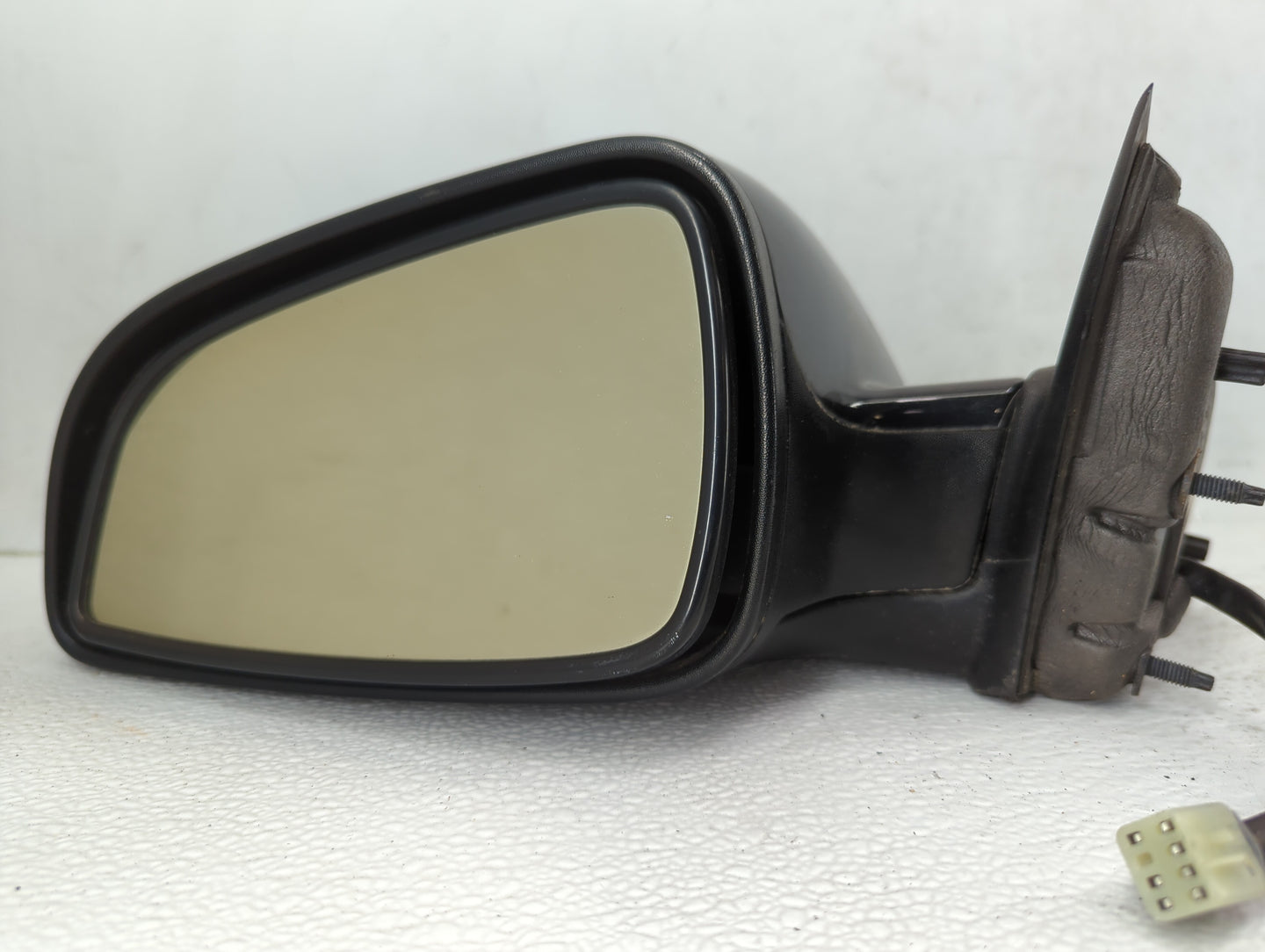 2008-2010 Chevrolet Malibu Driver Side View Mirror - Left Door Mirror OEM Used - Oemusedautoparts1.com
