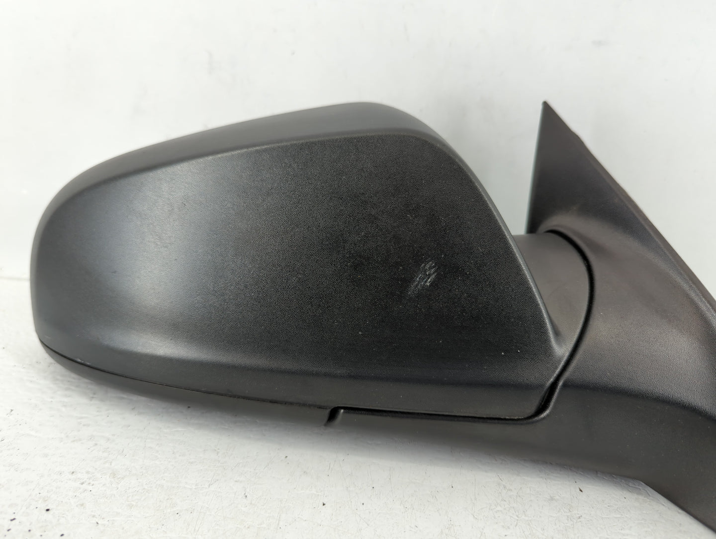 2008-2012 Chevrolet Malibu Passenger Side View Mirror - Right Door Mirror OEM Used - Oemusedautoparts1.com