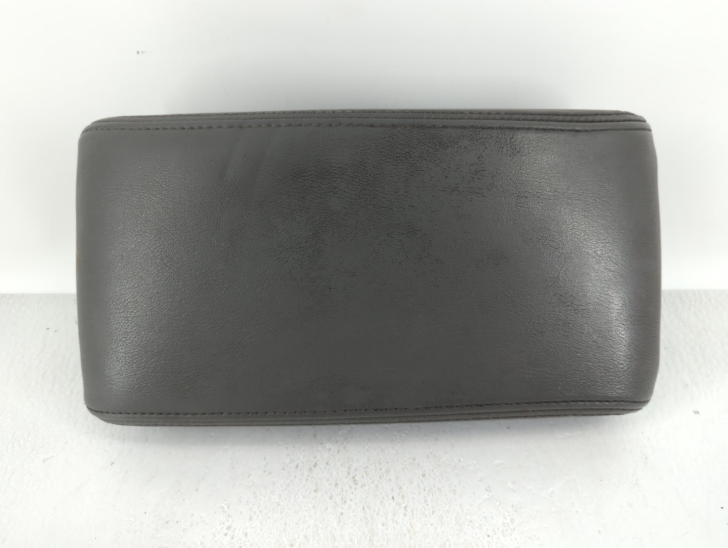 2009 Chevrolet Malibu Center Console Armrest Cover Lid Dark Grey - Oemusedautoparts1.com