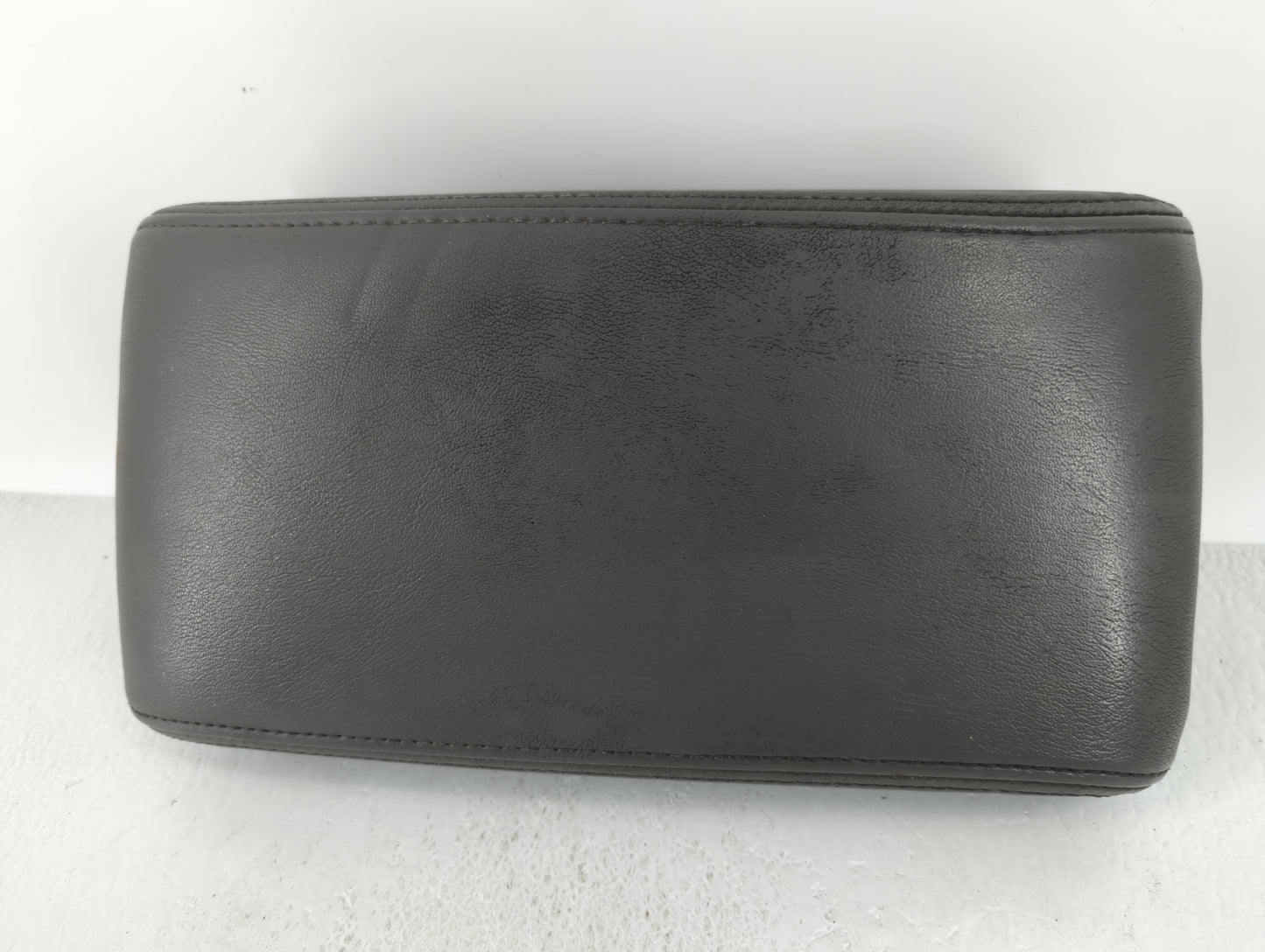 2009 Chevrolet Malibu Center Console Armrest Cover Lid Dark Grey - Oemusedautoparts1.com