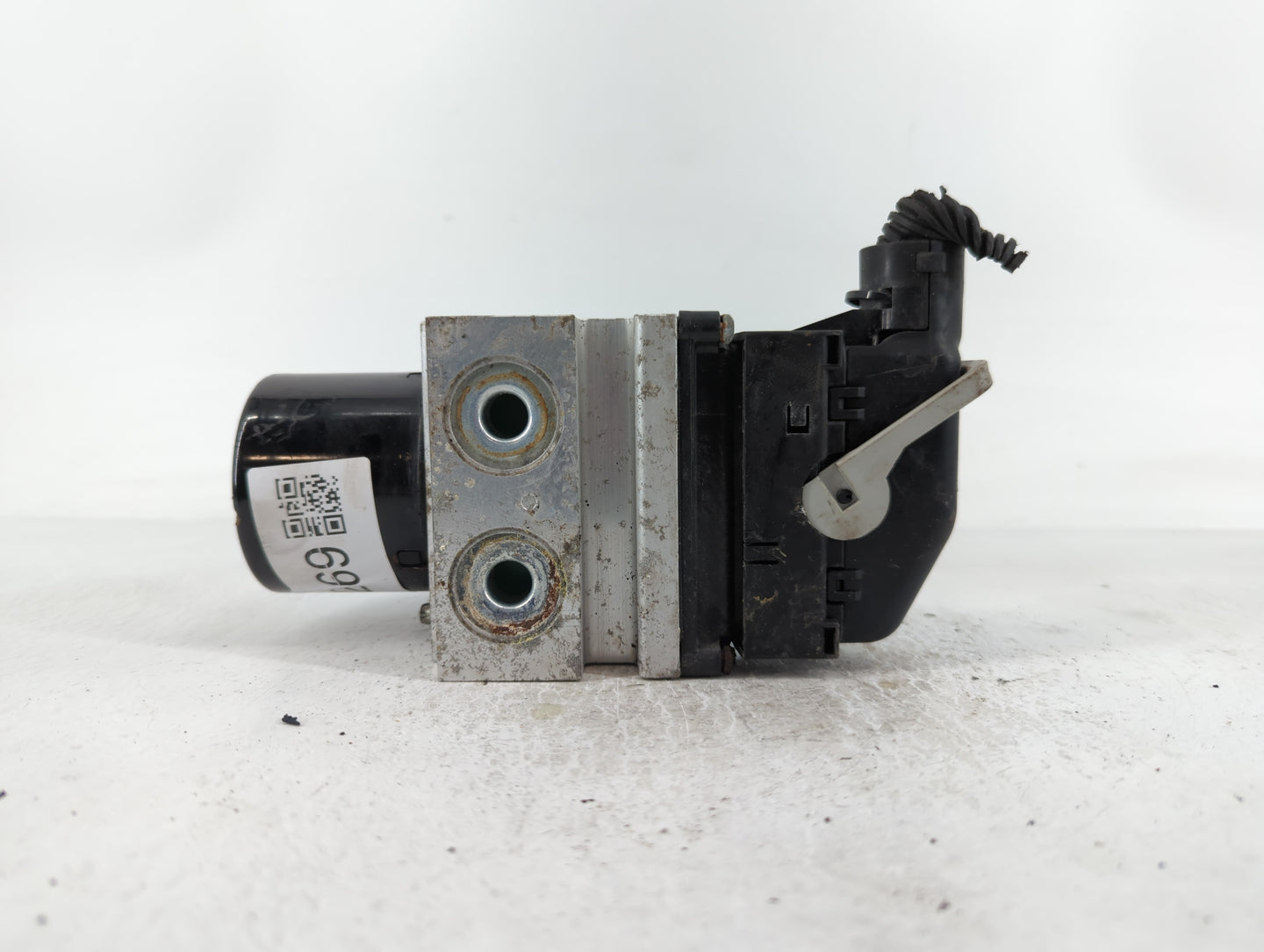 2008-2009 Chevrolet Malibu ABS Pump Control Module Replacement P/N:16607211-J 25949990 Fits Fits 2008 2009 OEM Used Auto Par