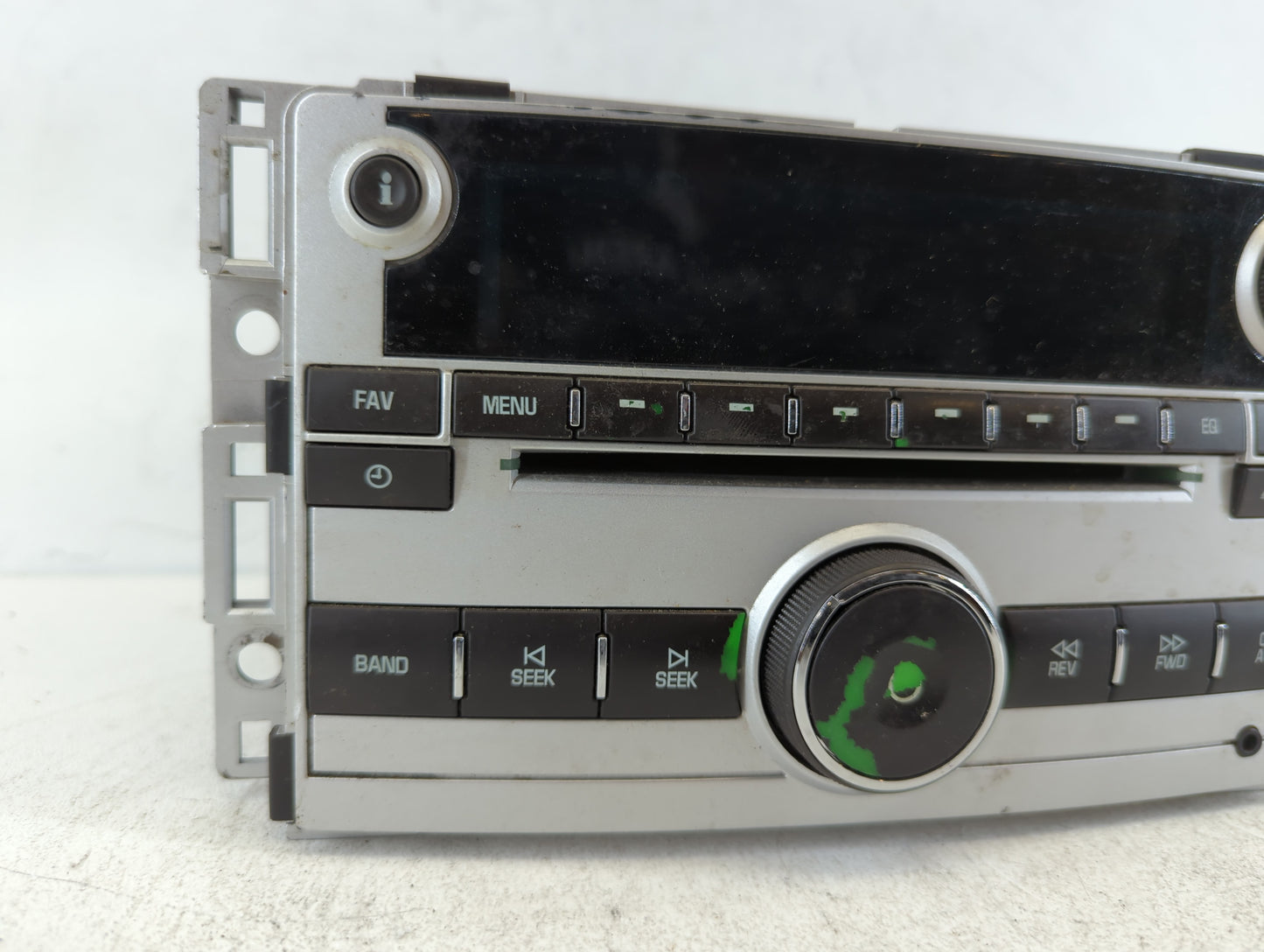 2009-2012 Chevrolet Malibu Am Fm Cd Player Radio Receiver - Oemusedautoparts1.com