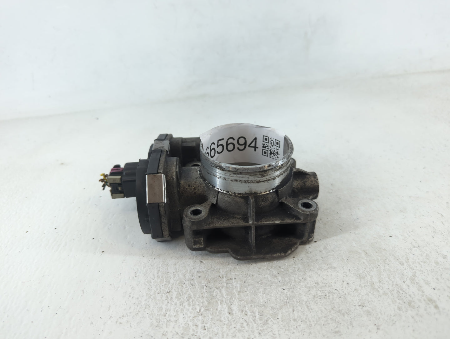 2008-2012 Chevrolet Malibu Throttle Body P/N:AA668AA4079C Fits Fits 2007 2008 2009 2010 2011 2012 OEM Used Auto Parts - Oemu