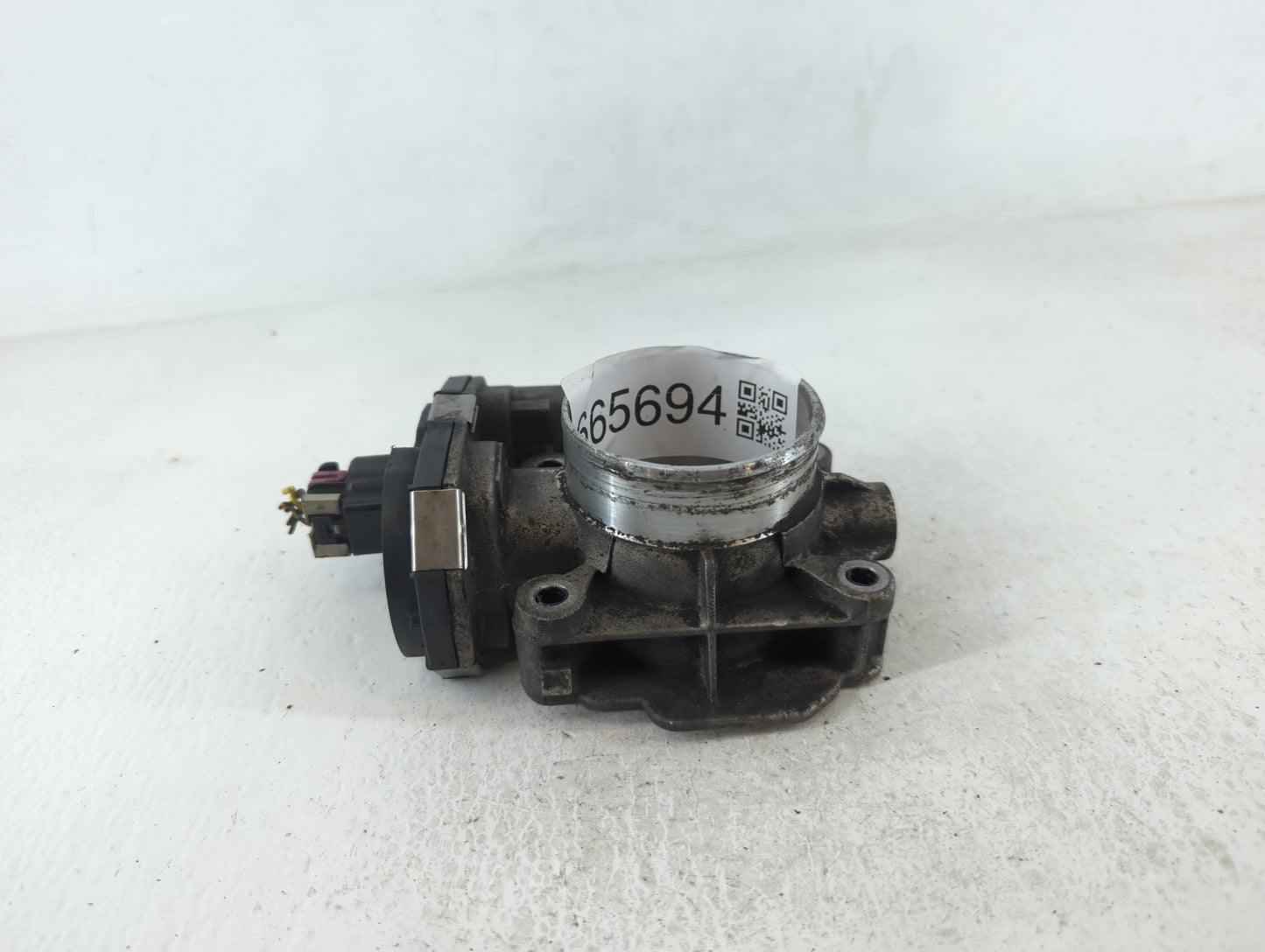 2008-2012 Chevrolet Malibu Throttle Body P/N:AA668AA4079C Fits Fits 2007 2008 2009 2010 2011 2012 OEM Used Auto Parts - Oemu