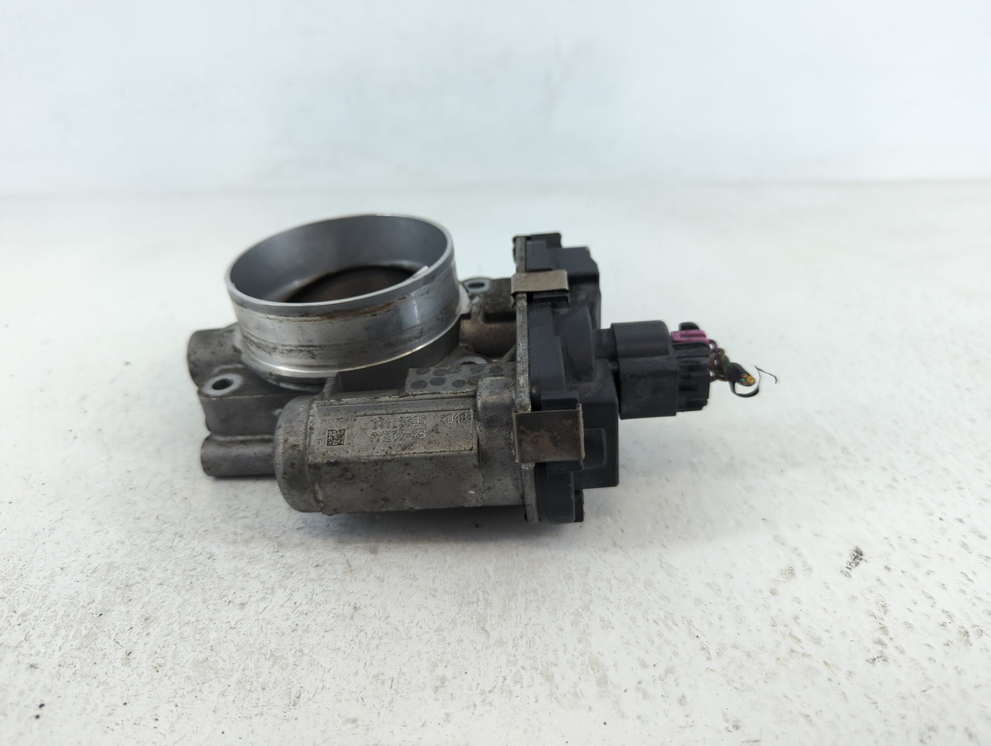 2008-2012 Chevrolet Malibu Throttle Body P/N:12615503 PBT-GF40 Fits Fits 2007 2008 2009 2010 2011 2012 2013 2014 OEM Used Au