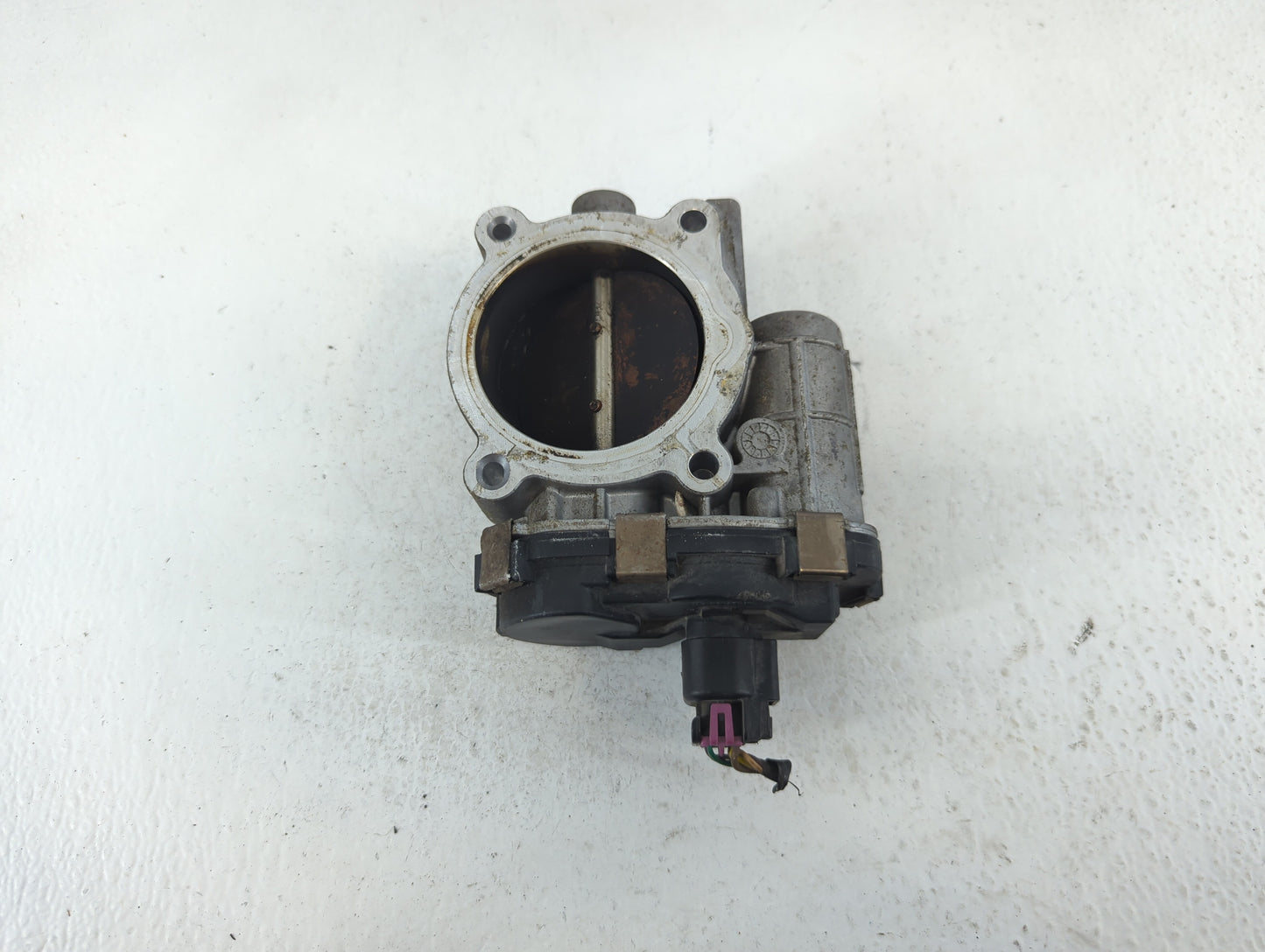 2008-2012 Chevrolet Malibu Throttle Body P/N:12615503 PBT-GF40 Fits Fits 2007 2008 2009 2010 2011 2012 2013 2014 OEM Used Au