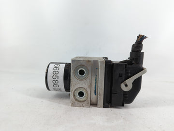 2008-2009 Chevrolet Malibu ABS Pump Control Module Replacement P/N:25949990 Fits Fits 2008 2009 OEM Used Auto Parts