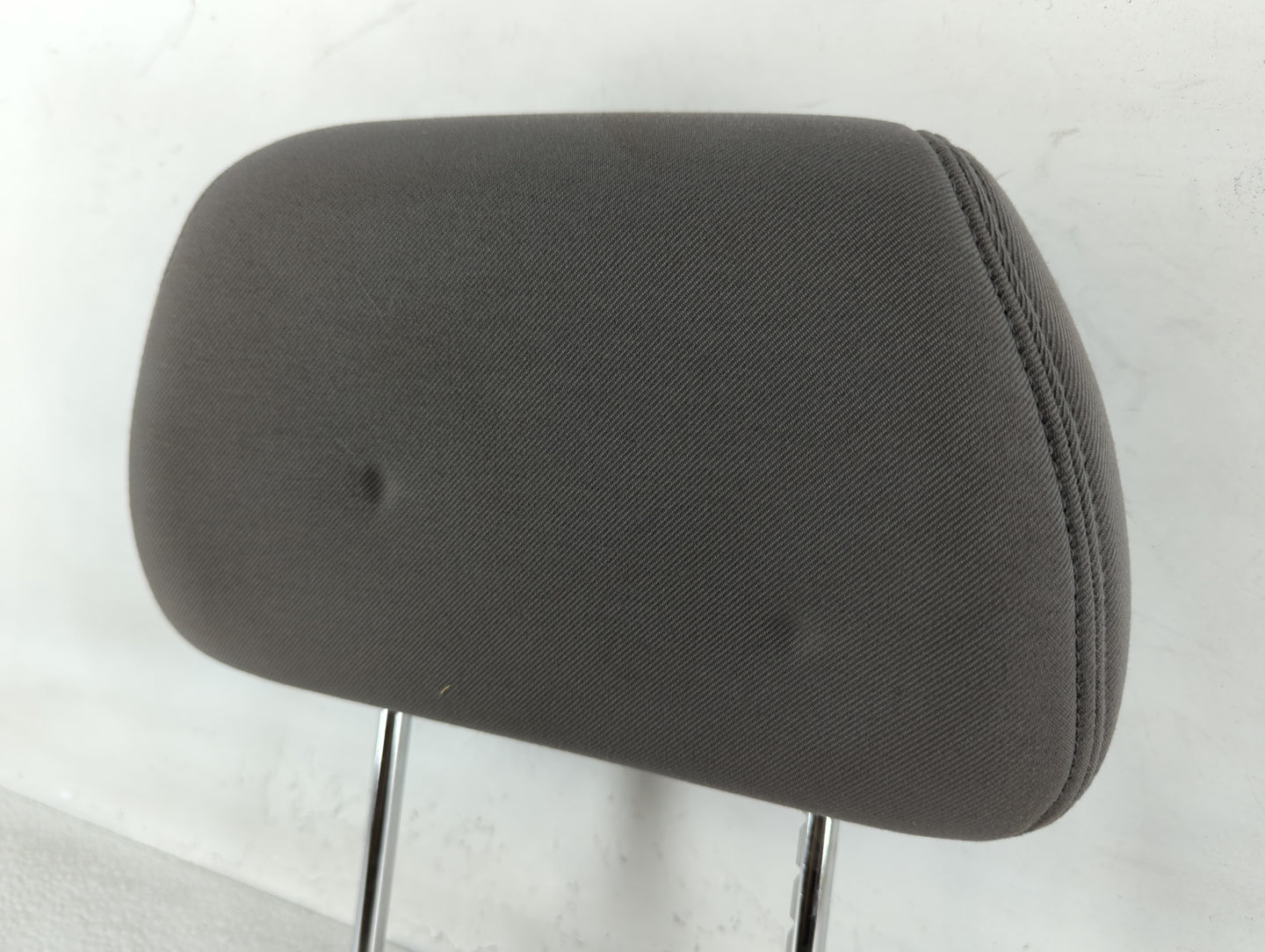 2009 Chevrolet Malibu Headrest Head Rest Front Driver Passenger Seat Grey - Oemusedautoparts1.com