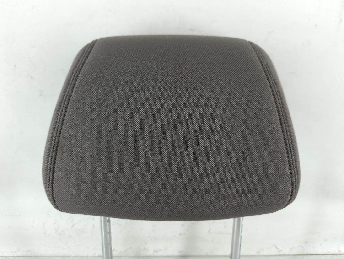 2009 Chevrolet Malibu Headrest Head Rest Front Driver Passenger Seat Grey - Oemusedautoparts1.com
