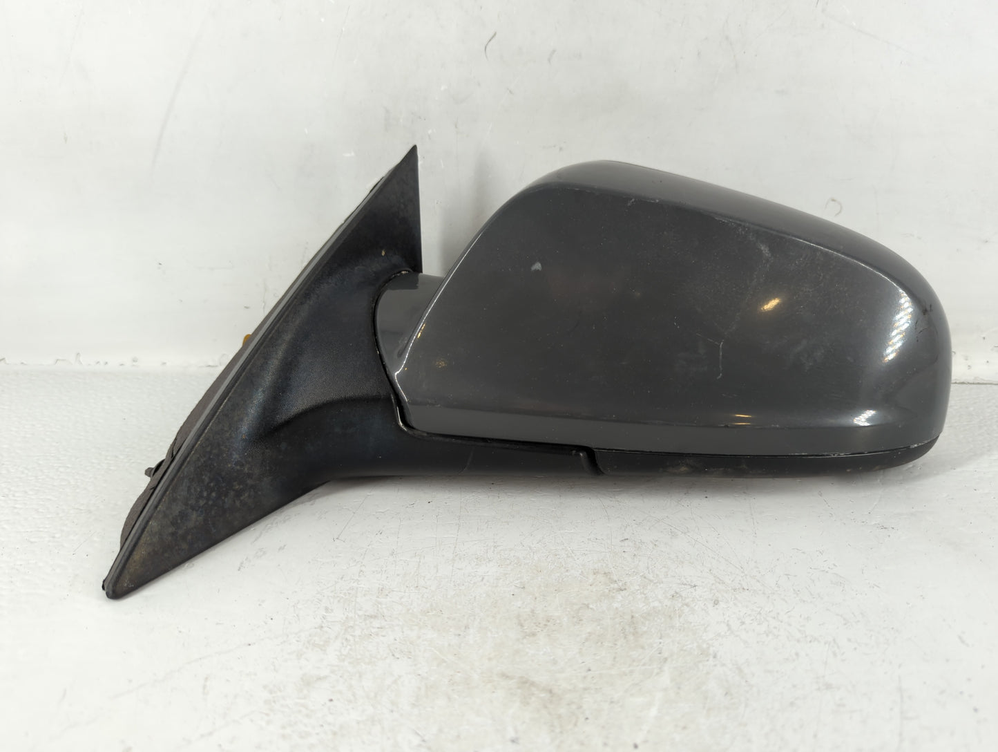 2008-2012 Chevrolet Malibu Driver Left Side View Manual Door Mirror - Oemusedautoparts1.com