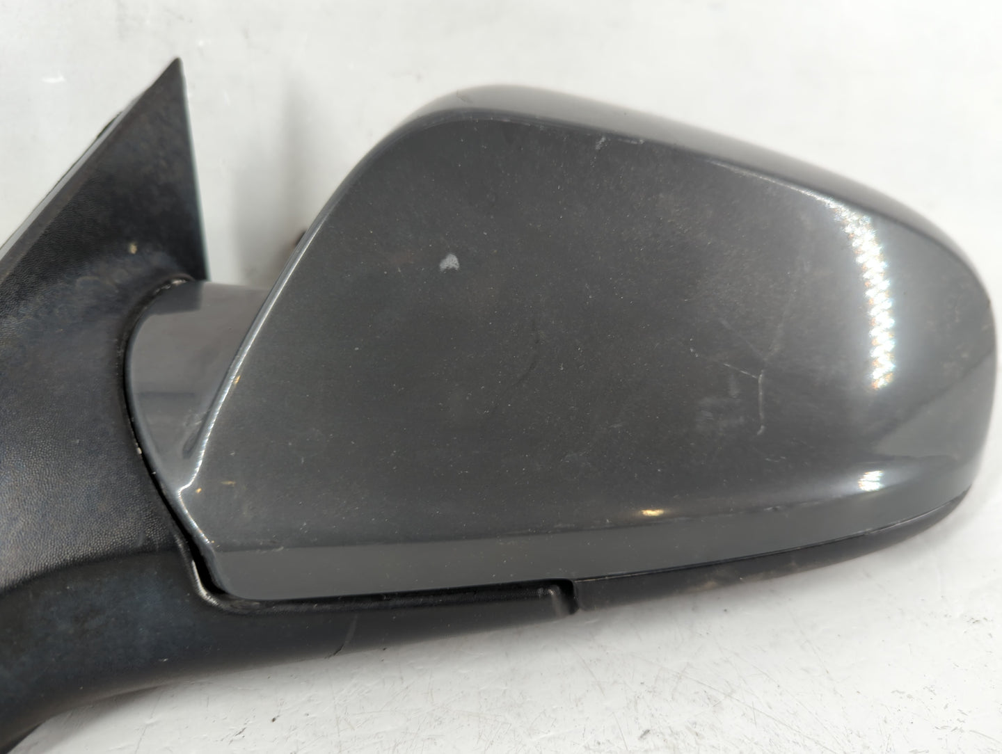 2008-2012 Chevrolet Malibu Driver Left Side View Manual Door Mirror - Oemusedautoparts1.com