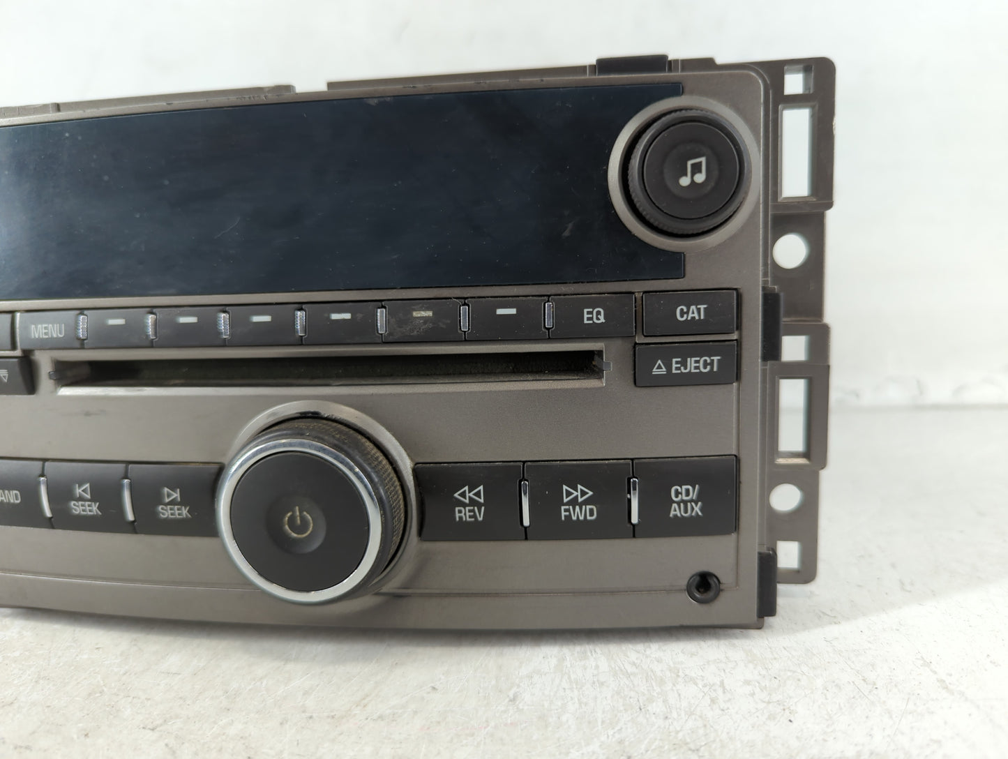 2009 Chevrolet Malibu Radio AM FM Cd Player Receiver Replacement P/N:25848865 Fits OEM Used Auto Parts - Oemusedautoparts1.c