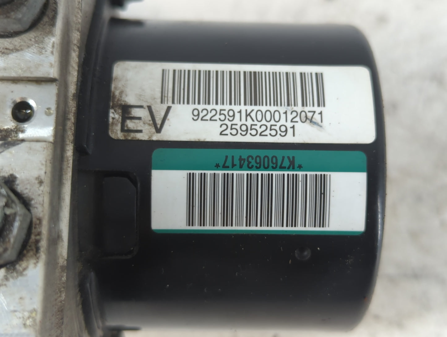 2008-2009 Chevrolet Malibu ABS Pump Control Module Replacement P/N:25949990 Fits Fits 2008 2009 OEM Used Auto Parts - Oemuse