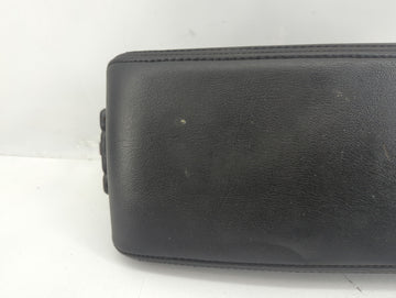 2008-2012 Chevrolet Malibu Center Console Armrest Cover Lid Fits Fits 2008 2009 2010 2011 2012 OEM Used Auto Parts