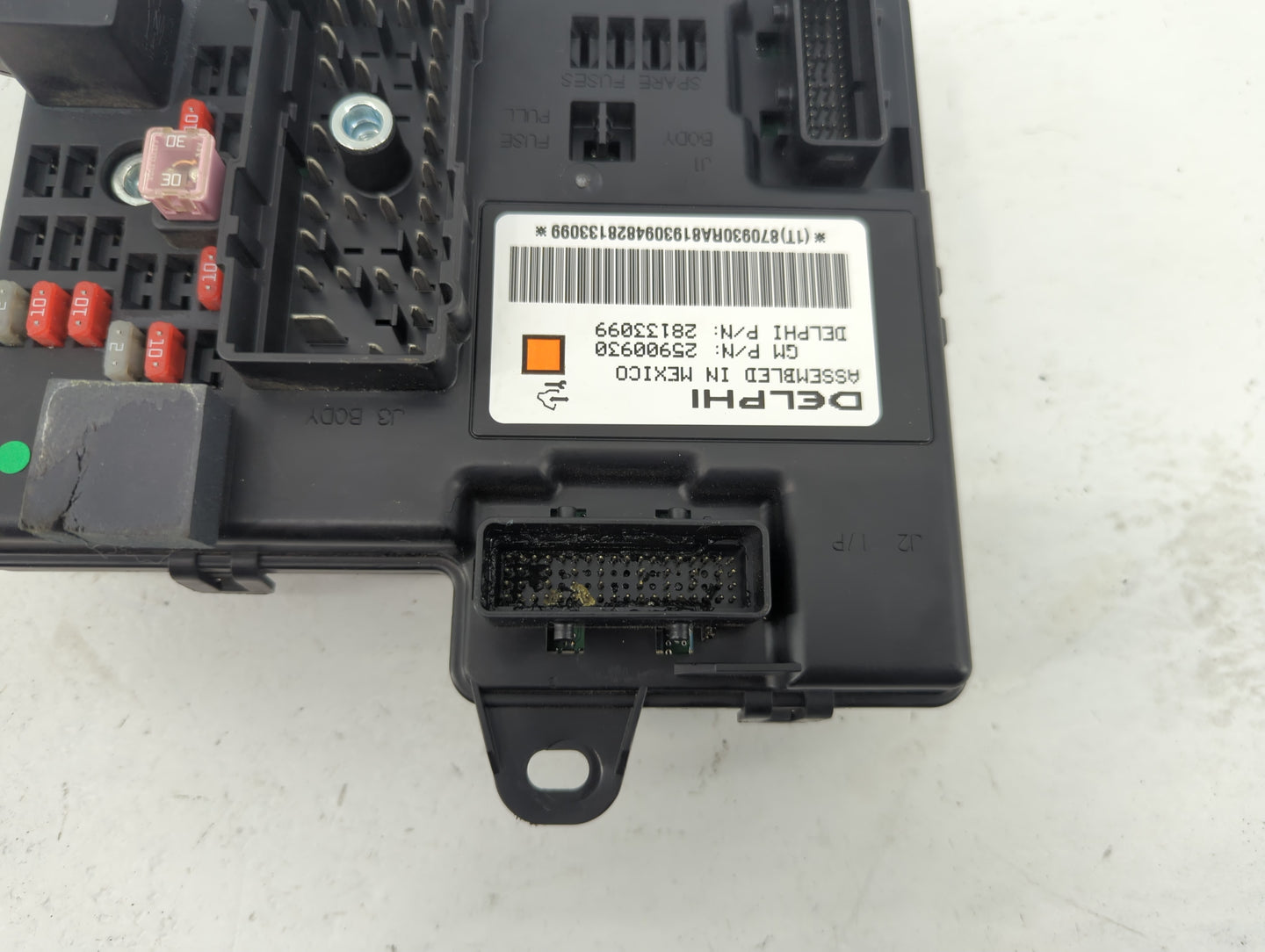 2008-2011 Chevrolet Malibu Body Control Module Bcm Inner Cabin Fuse Box - Oemusedautoparts1.com
