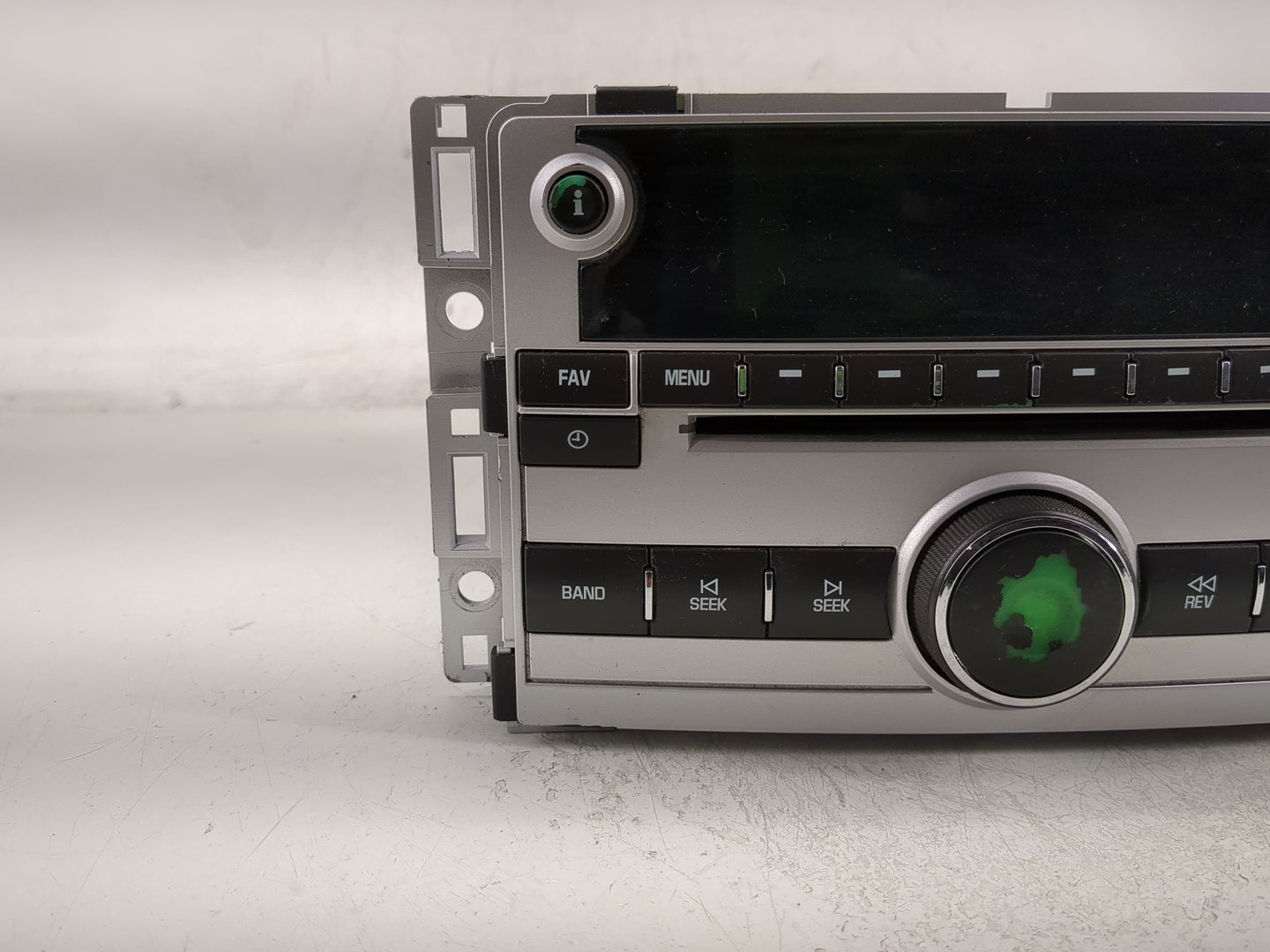 2009-2012 Chevrolet Malibu Radio AM FM Cd Player Receiver Replacement Fits Fits 2009 2010 2011 2012 OEM Used Auto Parts - Oe
