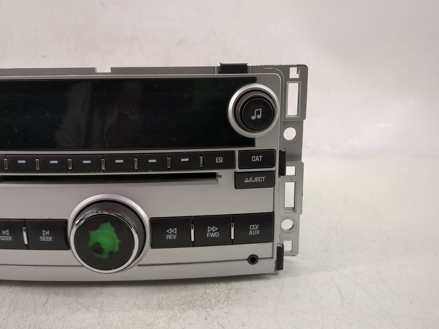 2009-2012 Chevrolet Malibu Radio AM FM Cd Player Receiver Replacement Fits Fits 2009 2010 2011 2012 OEM Used Auto Parts - Oe