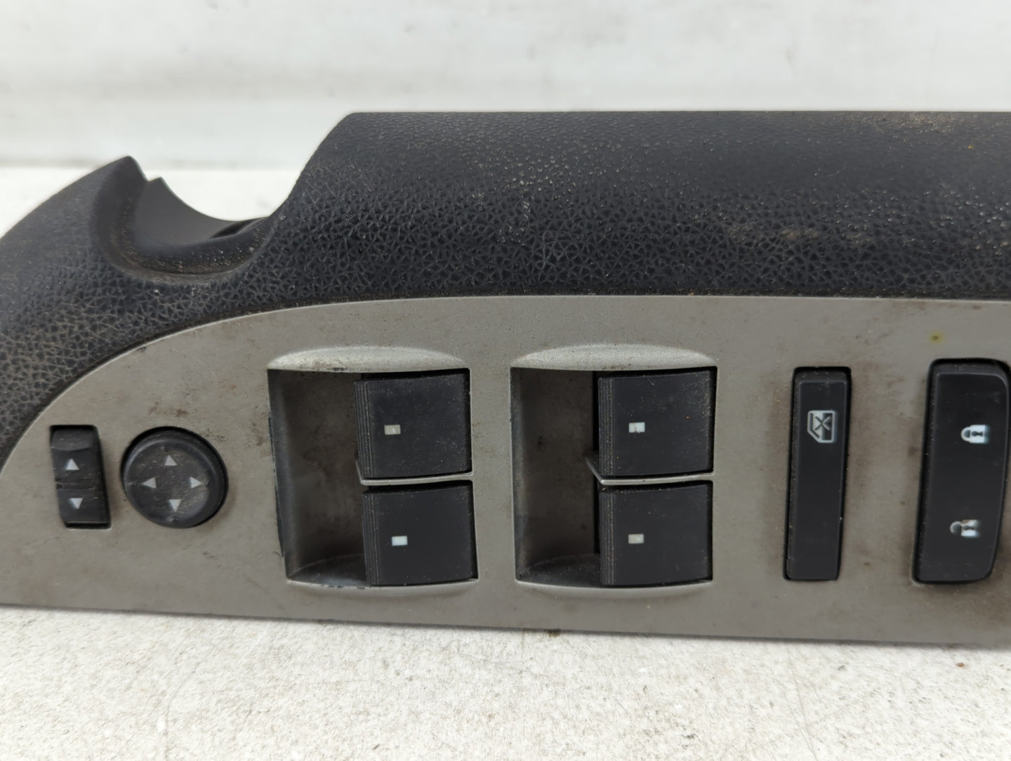 2009 Chevrolet Silverado 1500 Master Power Window Switch Replacement Driver Side Left P/N:25951963 Fits OEM Used Auto Parts 