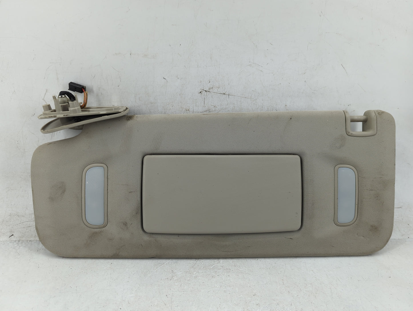 2007-2013 Chevrolet Silverado 1500 Sun Visor Shade Replacement Driver Left Mirror Fits OEM Used Auto Parts - Oemusedautopart