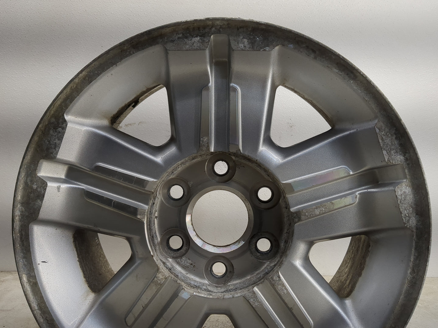 2008-2013 Chevrolet Silverado 1500 Oem Wheel Rim 1263738 - Oemusedautoparts1.com