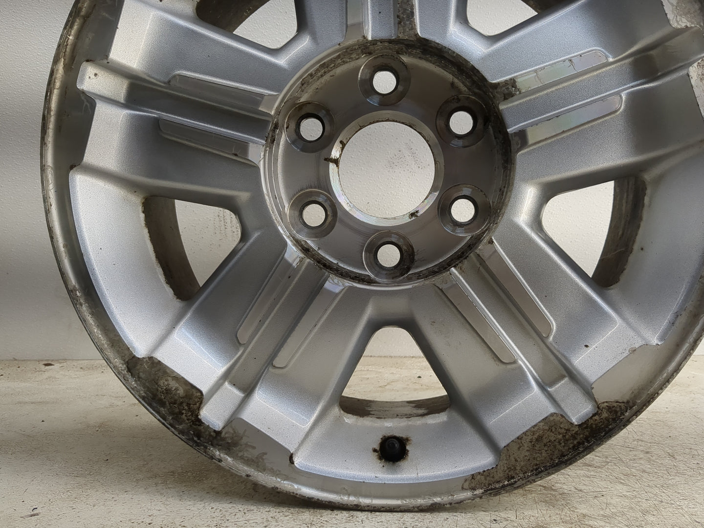 2008-2013 Chevrolet Silverado 1500 Oem Wheel Rim - Oemusedautoparts1.com
