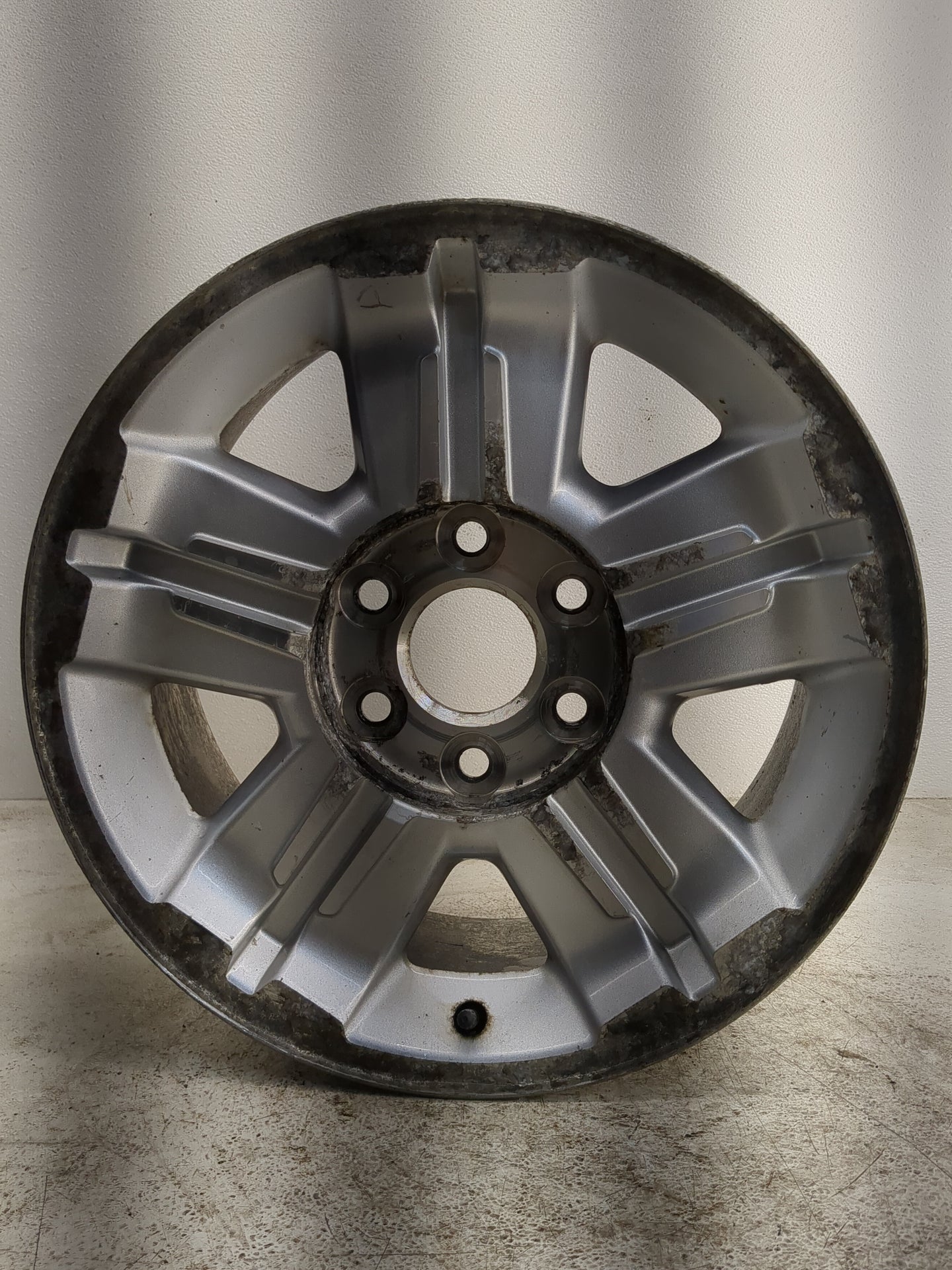 2008-2013 Chevrolet Silverado 1500 Oem Wheel Rim - Oemusedautoparts1.com