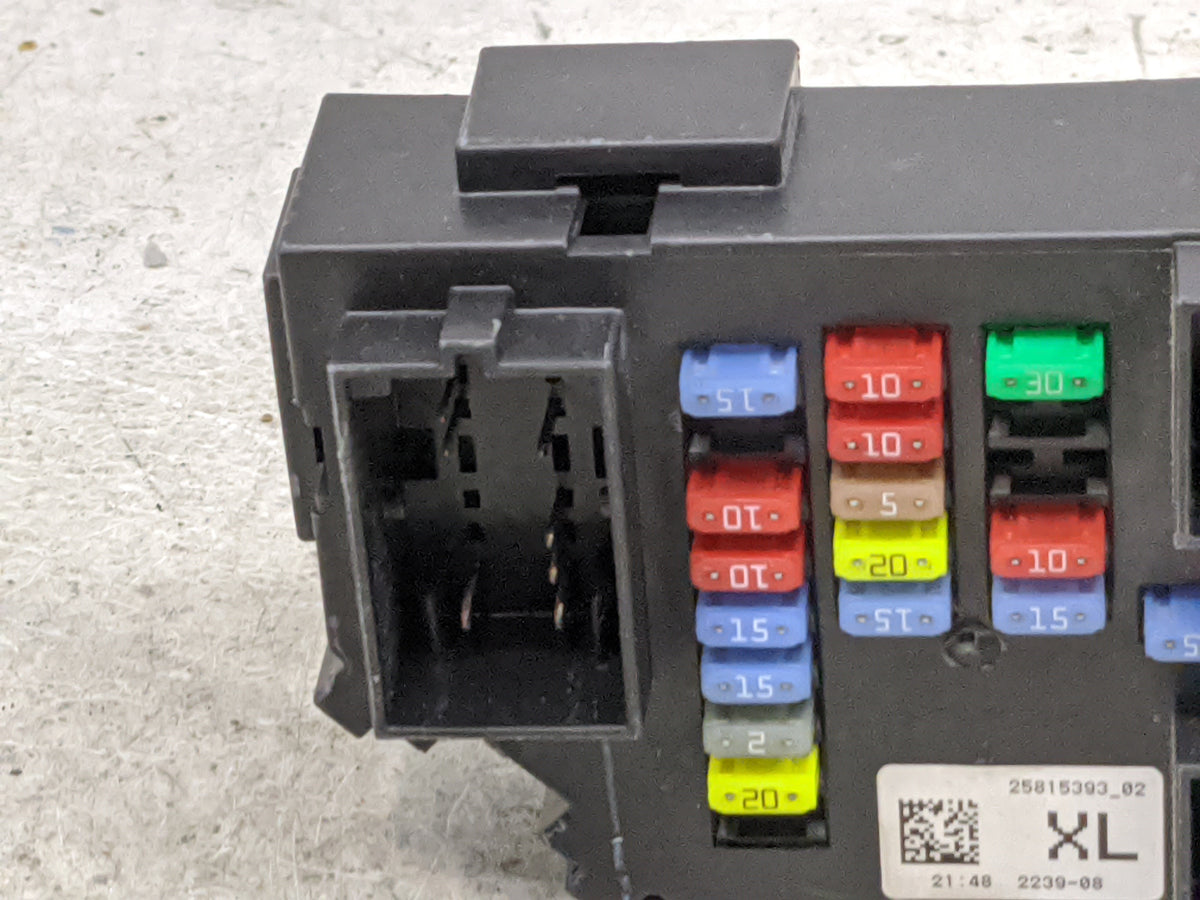 2007-2009 Chevrolet Silverado 1500 Fusebox Fuse Box Panel Relay Module Fits Fits 2007 2008 2009 OEM Used Auto Parts - Oemuse