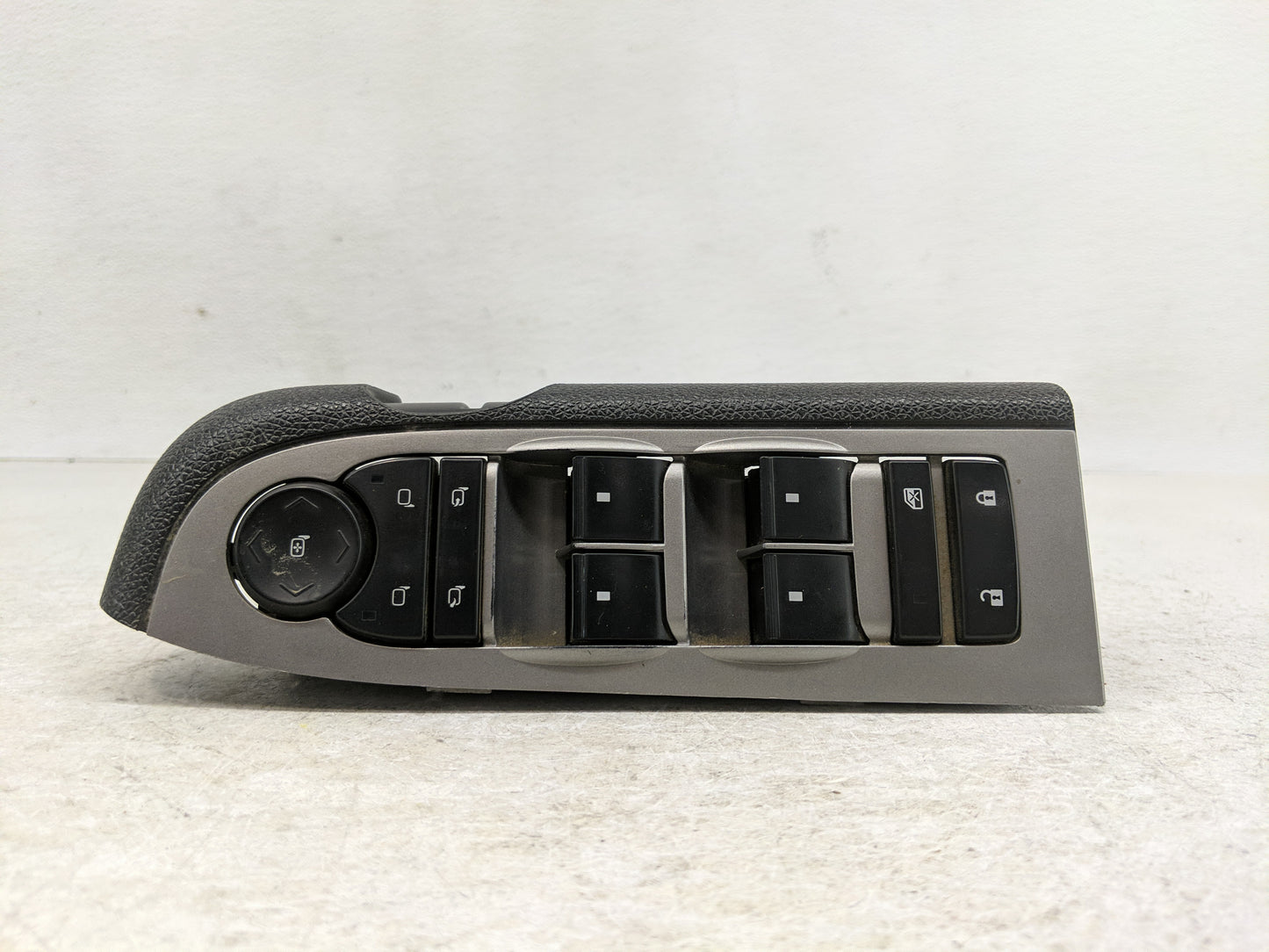 2007-2013 Chevrolet Silverado 1500 Master Power Window Switch Replacement Driver Side Left P/N:F00HJ00983 20835553AD Fits OE