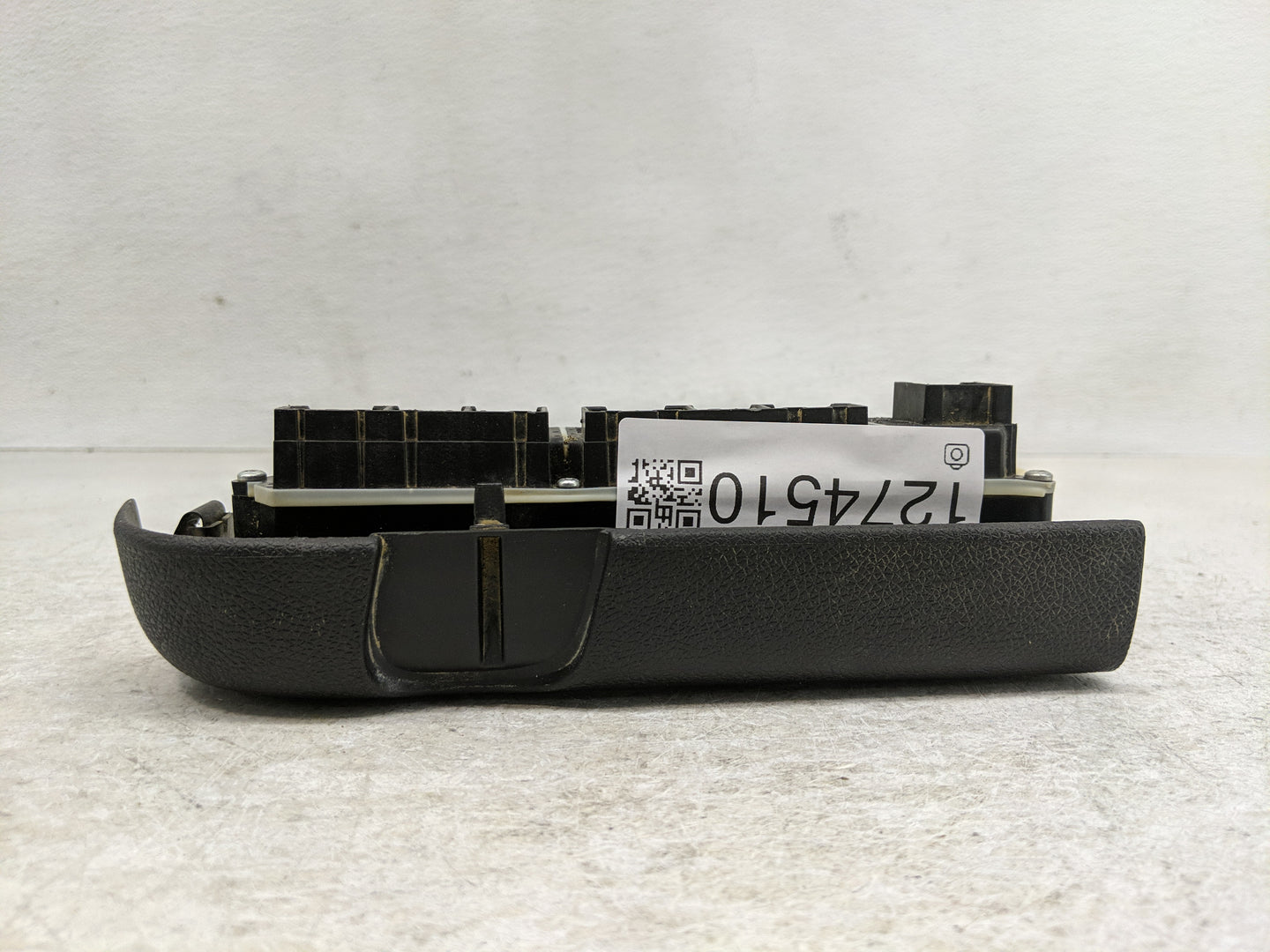 2007-2013 Chevrolet Silverado 1500 Master Power Window Switch Replacement Driver Side Left P/N:F00HJ00983 20835553AD Fits OE