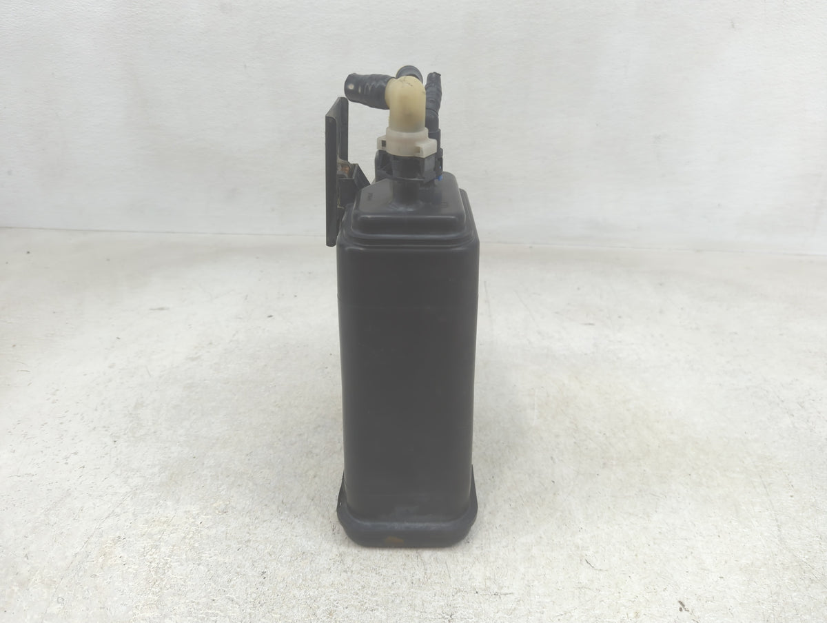 2009 Chevrolet Silverado 1500 Fuel Vapor Charcoal Canister 1393043 - Oemusedautoparts1.com