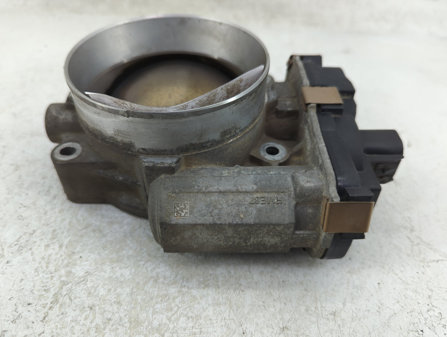 2009-2013 Chevrolet Silverado 1500 Throttle Body Fits Fits 2009 2010 2011 2012 2013 2014 2015 OEM Used Auto Parts - Oemuseda