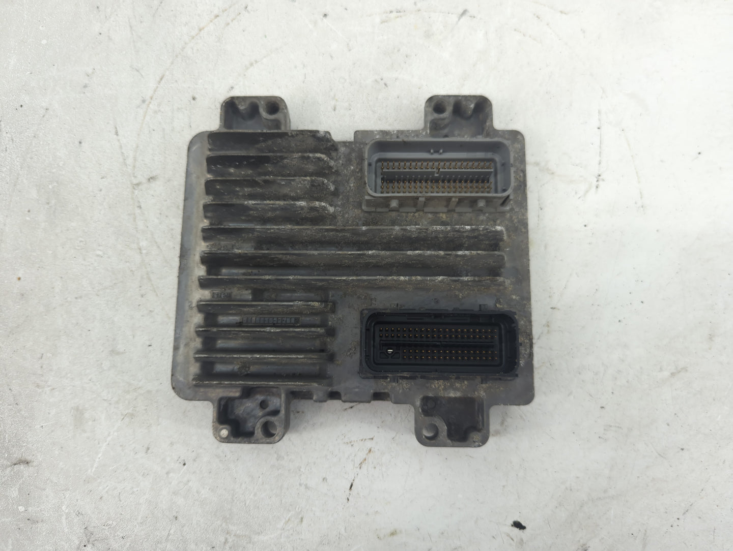 2009 Chevrolet Silverado 1500 PCM Engine Control Computer ECU ECM PCU OEM P/N:12630500 Fits Fits 2010 OEM Used Auto Parts - 