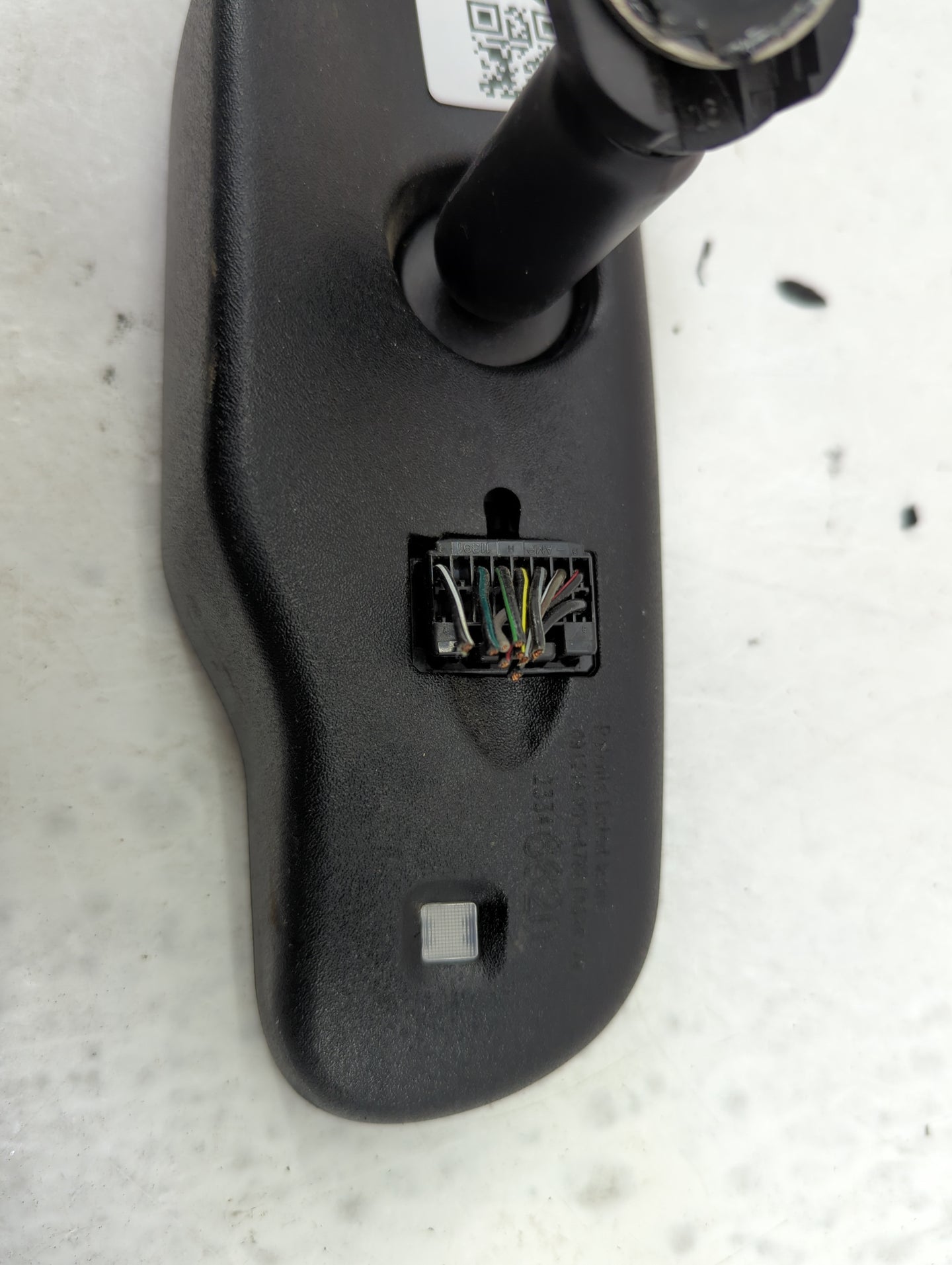 2009-2013 Chevrolet Silverado 1500 Interior Rear View Mirror Replacement OEM P/N:23346620 Fits OEM Used Auto Parts - Oemused