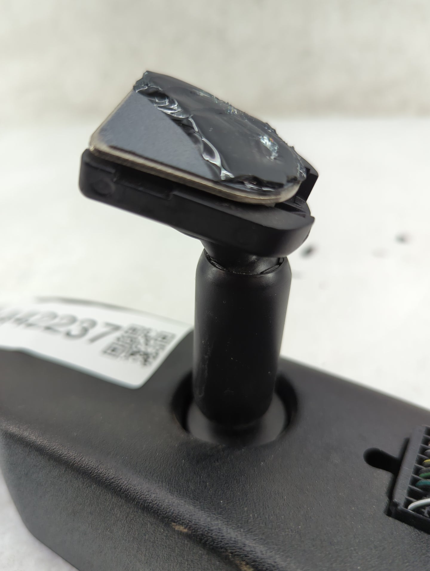 2009-2013 Chevrolet Silverado 1500 Interior Rear View Mirror Replacement OEM P/N:23346620 Fits OEM Used Auto Parts - Oemused