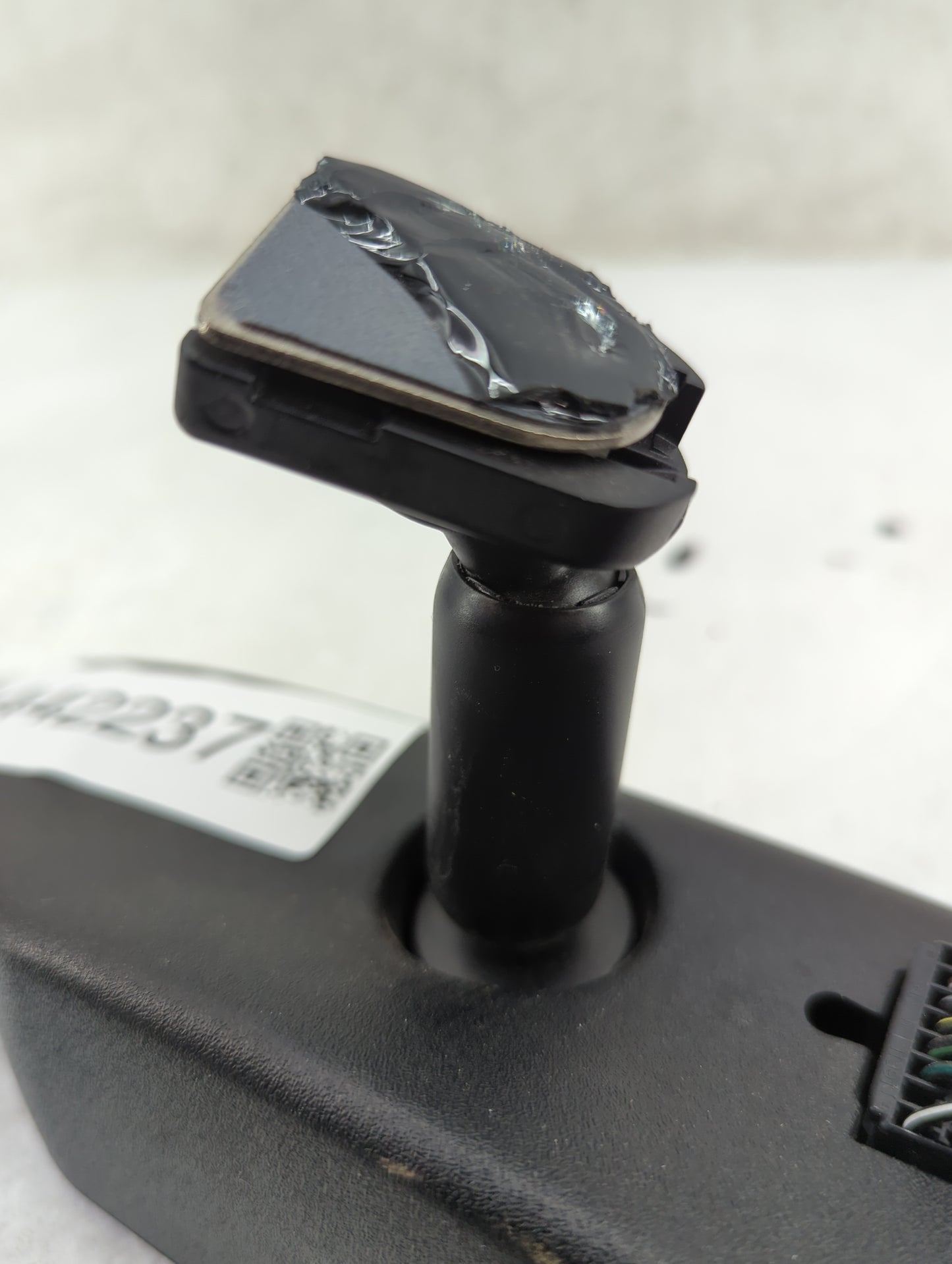 2009-2013 Chevrolet Silverado 1500 Interior Rear View Mirror Replacement OEM P/N:23346620 Fits OEM Used Auto Parts - Oemused
