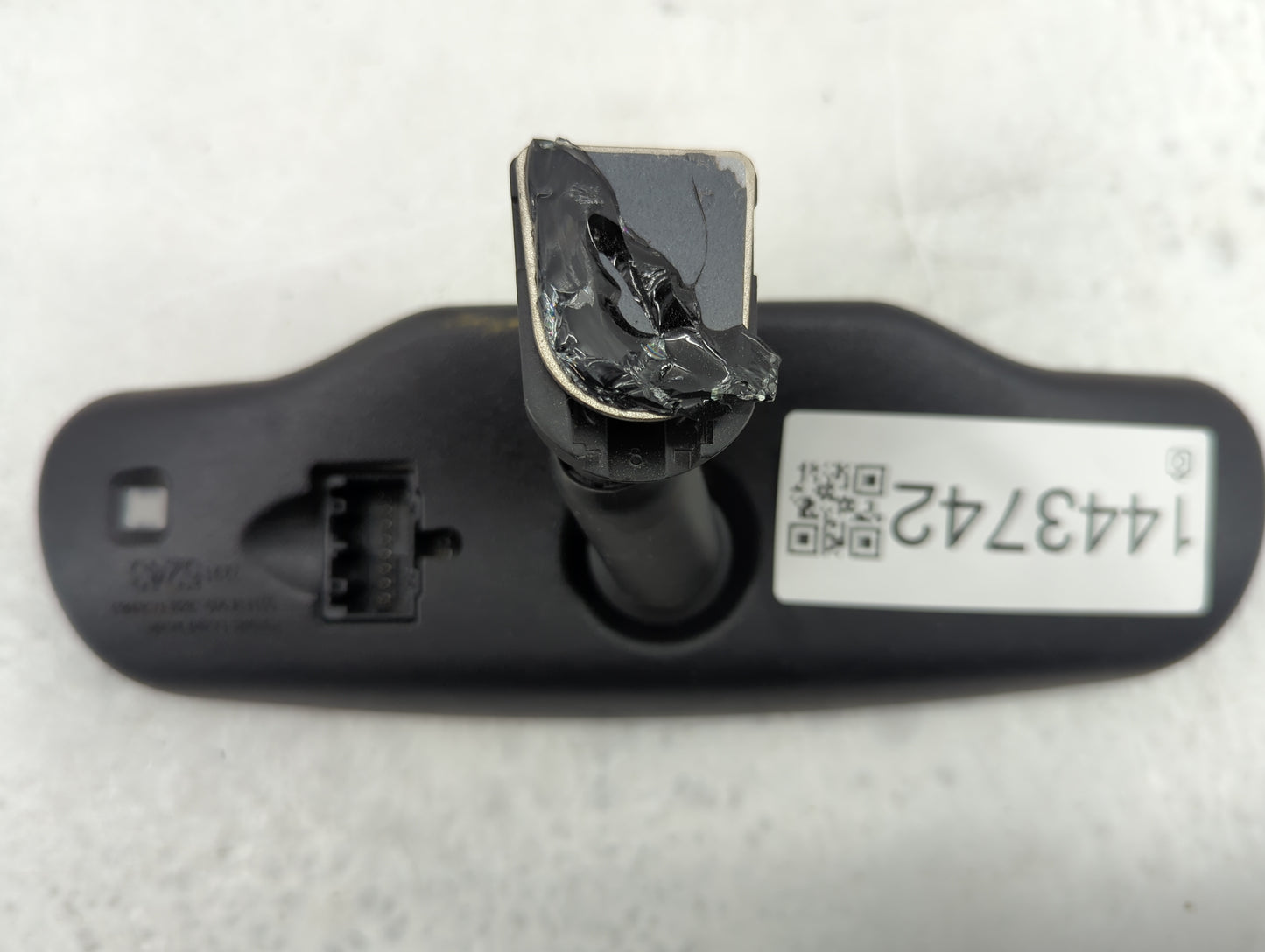2009-2013 Chevrolet Silverado 1500 Interior Rear View Mirror Replacement OEM P/N:22915243 Fits OEM Used Auto Parts - Oemused