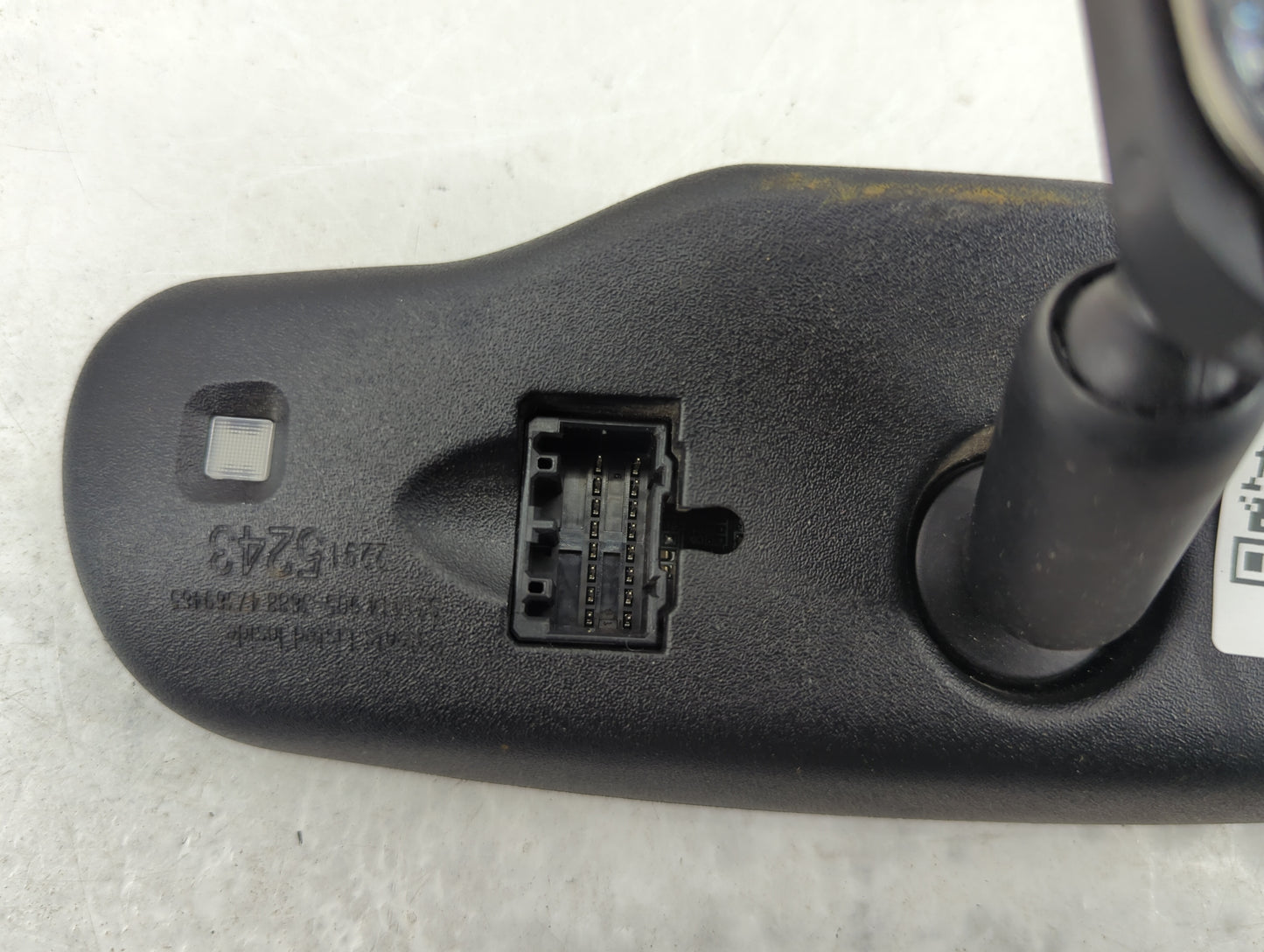 2009-2013 Chevrolet Silverado 1500 Interior Rear View Mirror Replacement OEM P/N:22915243 Fits OEM Used Auto Parts - Oemused