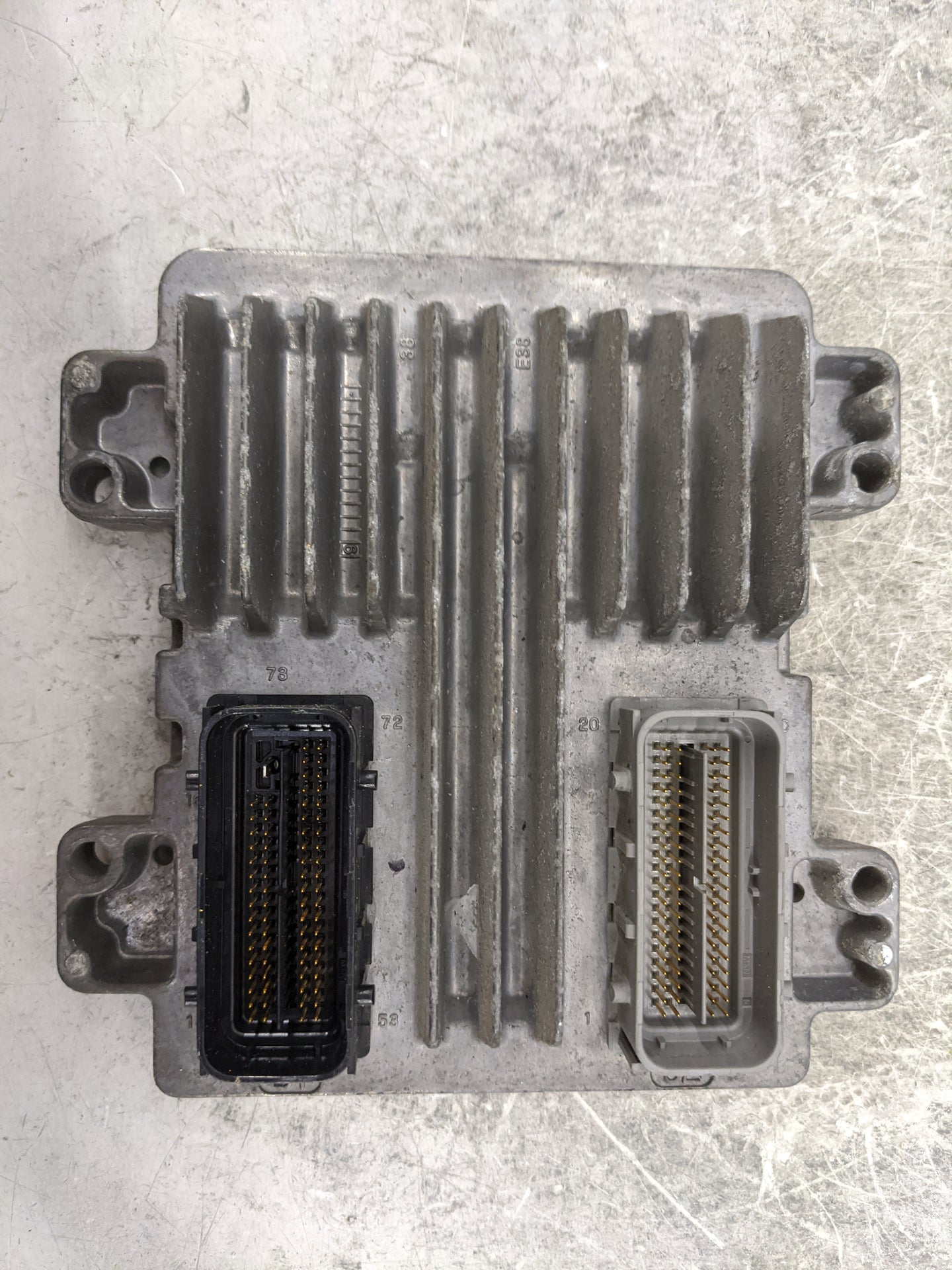 2009 Chevrolet Silverado 1500 PCM Engine Control Computer ECU ECM PCU OEM P/N:12630500 12625455 Fits Fits 2010 OEM Used Auto