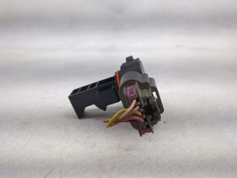 compare product 2009-2013 Chevrolet Silverado 1500 Mass Air Flow Meter Maf 1485452