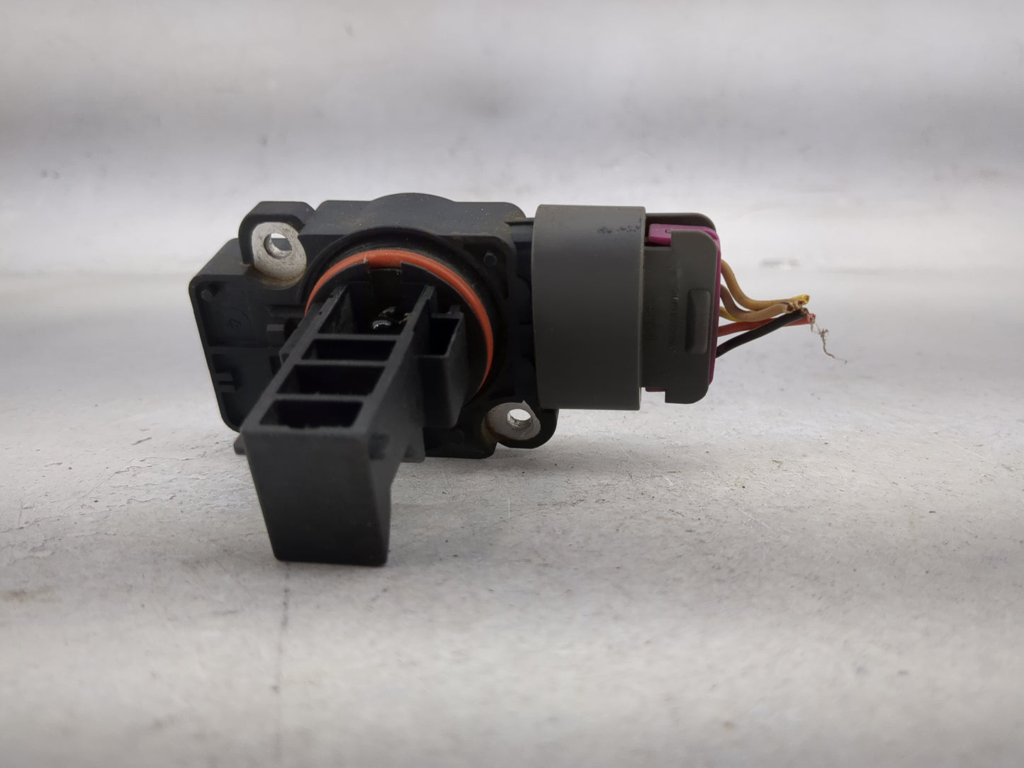 2009-2013 Chevrolet Silverado 1500 Mass Air Flow Meter Maf 1486710 - Oemusedautoparts1.com