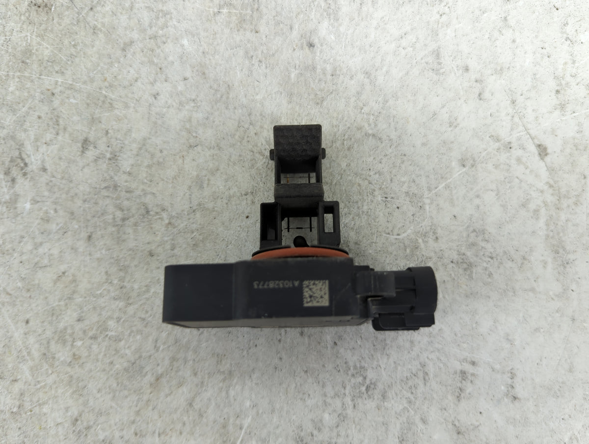 2009-2013 Chevrolet Silverado 1500 Mass Air Flow Meter Maf Sensor 1487426 - Oemusedautoparts1.com