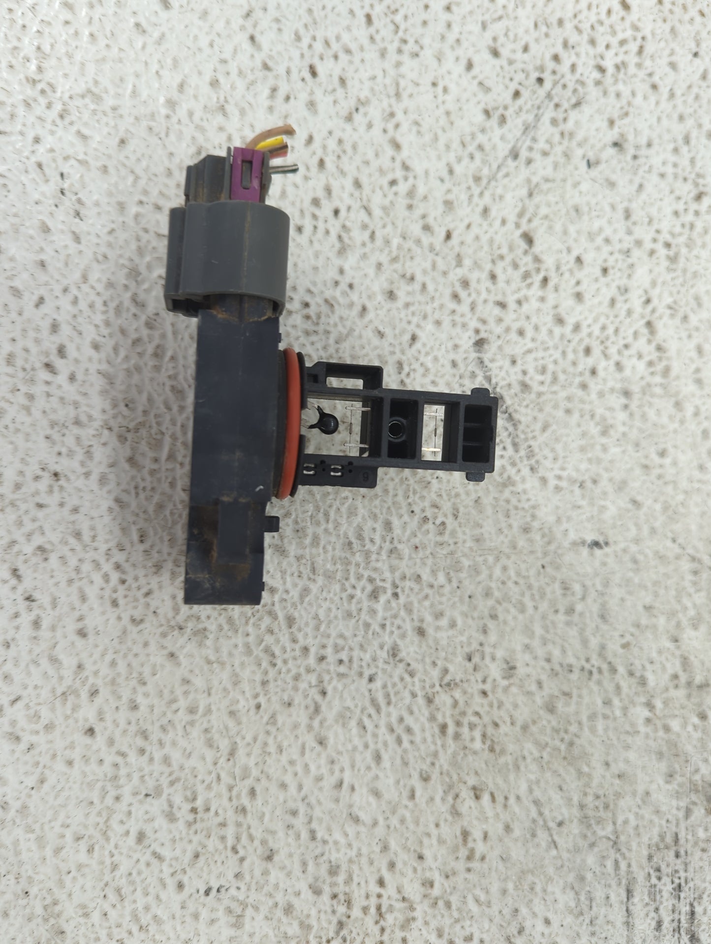 2009-2013 Chevrolet Silverado 1500 Mass Air Flow Meter Maf 1487879 - Oemusedautoparts1.com