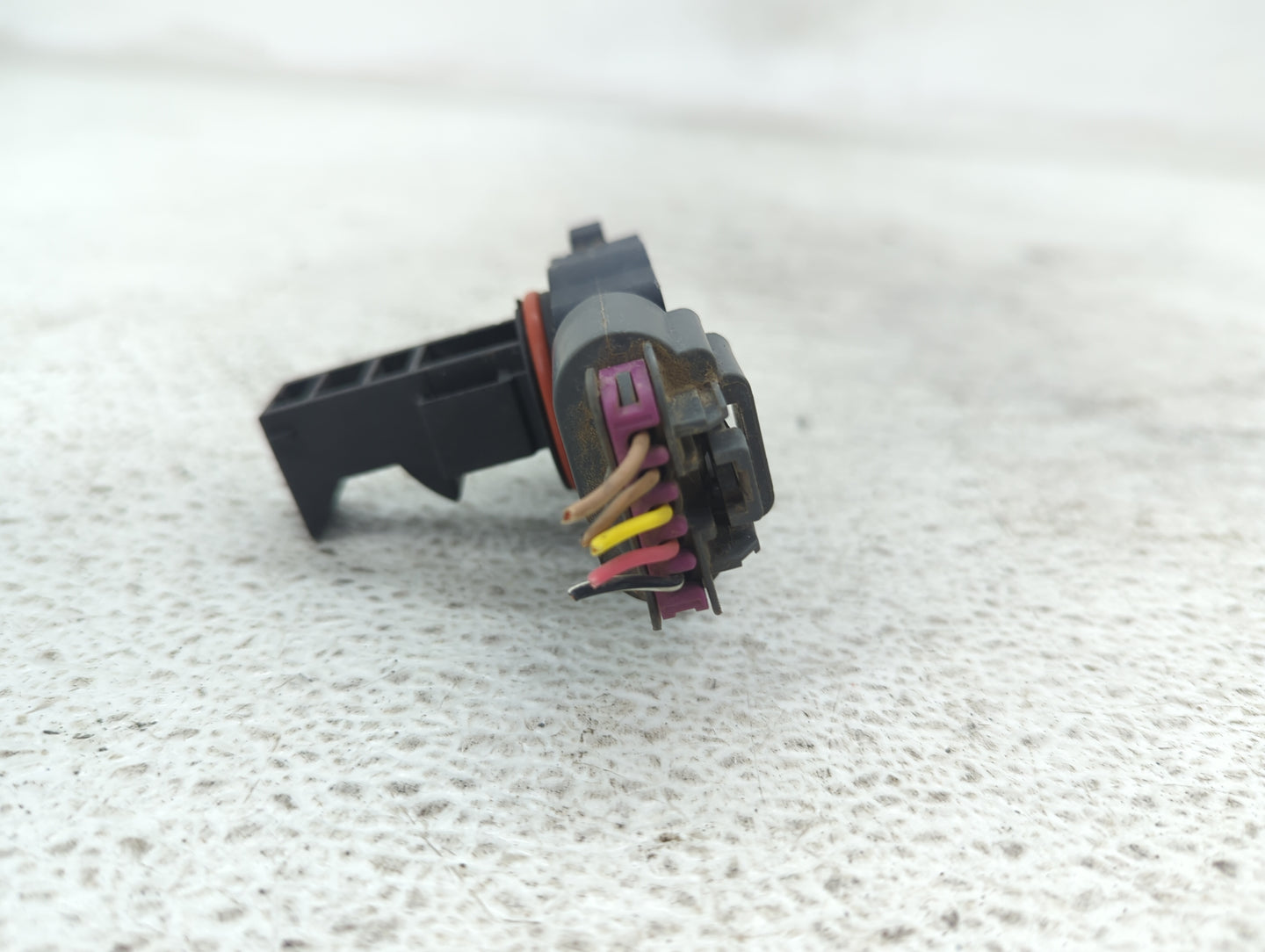 2009-2013 Chevrolet Silverado 1500 Mass Air Flow Meter Maf 1487879 - Oemusedautoparts1.com